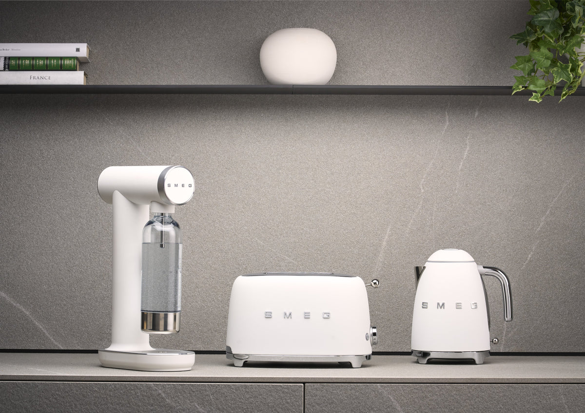 EAN 8017709347505 - Smeg SKC01WHM carbonatador Plástico Blanco imagen 17