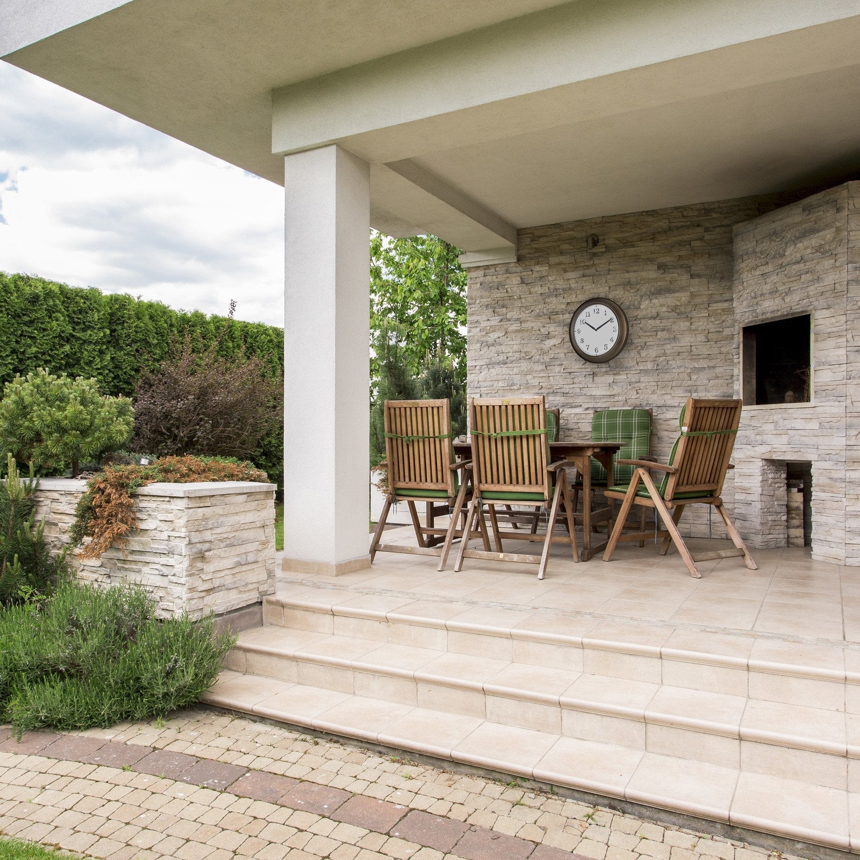 Tfa 60.3066.53 Outdoor Metal Wall Clock