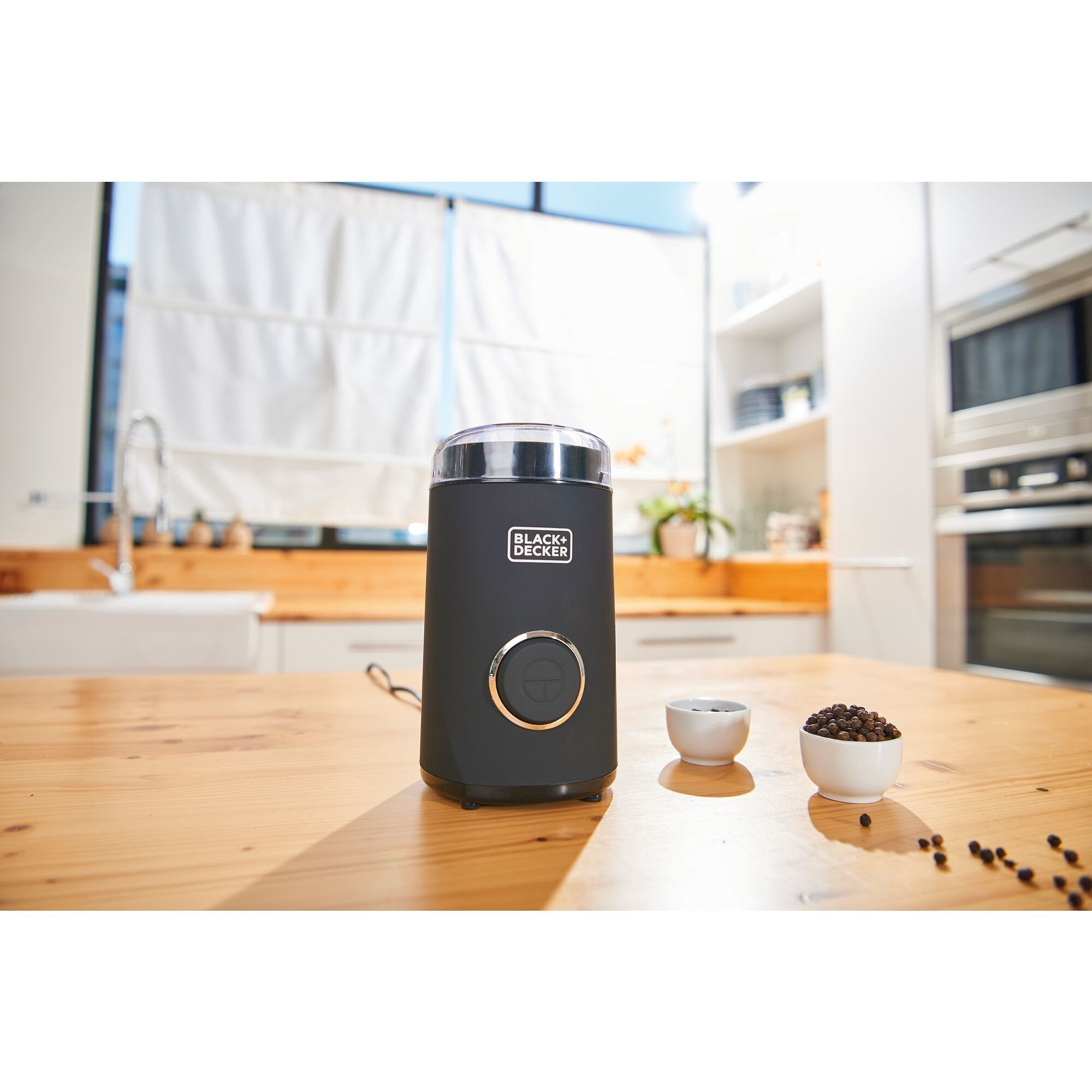 EAN 8432406080010 - Black & Decker BXCG150E molinillo de café 150 W Negro imagen 5