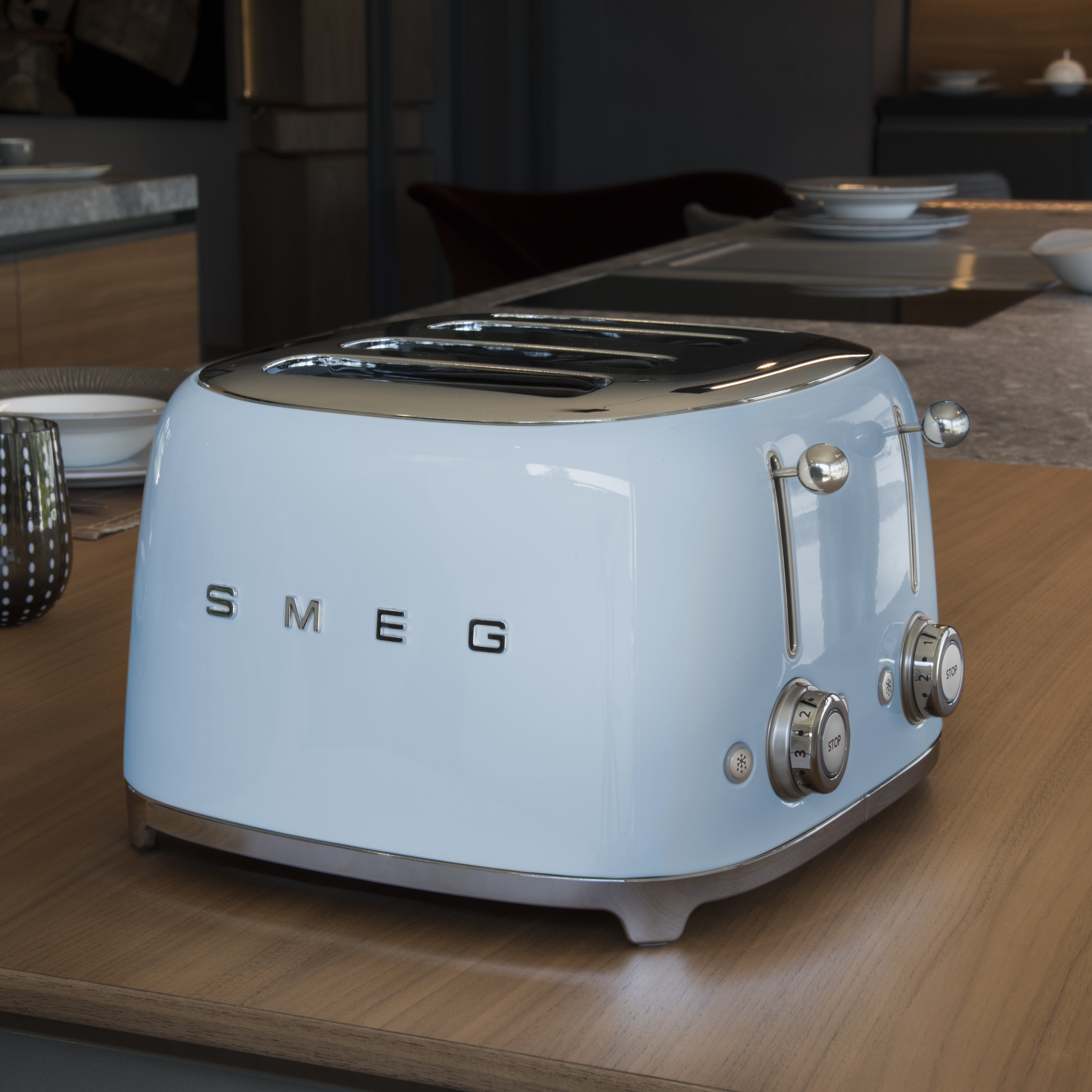 EAN 8017709263379 - Smeg TSF03PBEU tostadora 6 4 rebanada(s) 2000 W Azul imagen 9