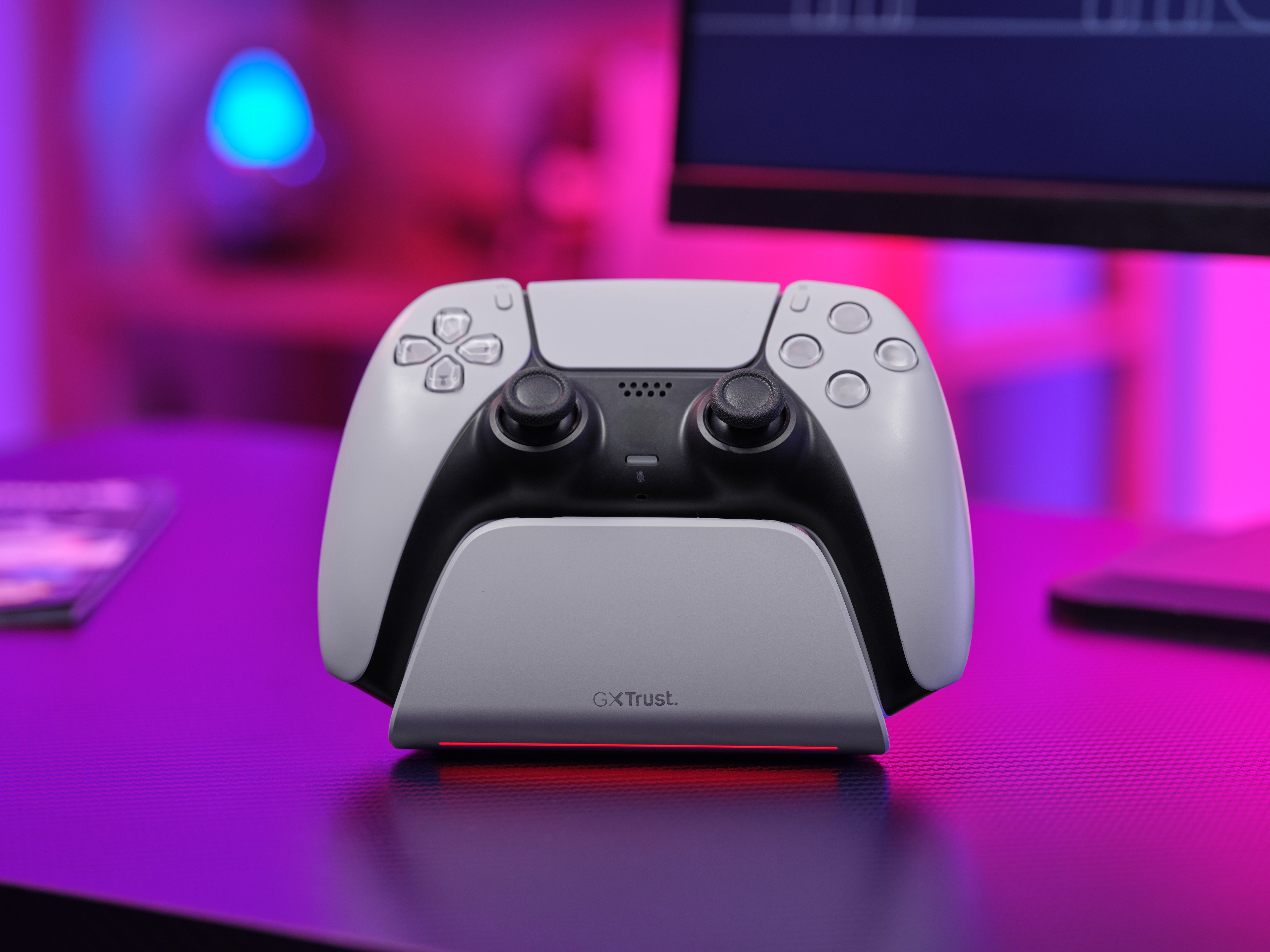 Base De Carga Rapida Para Ps5 Gxt 255 Blanco Trust Soporte De Carga Rápida / Indicadores Lumínicos