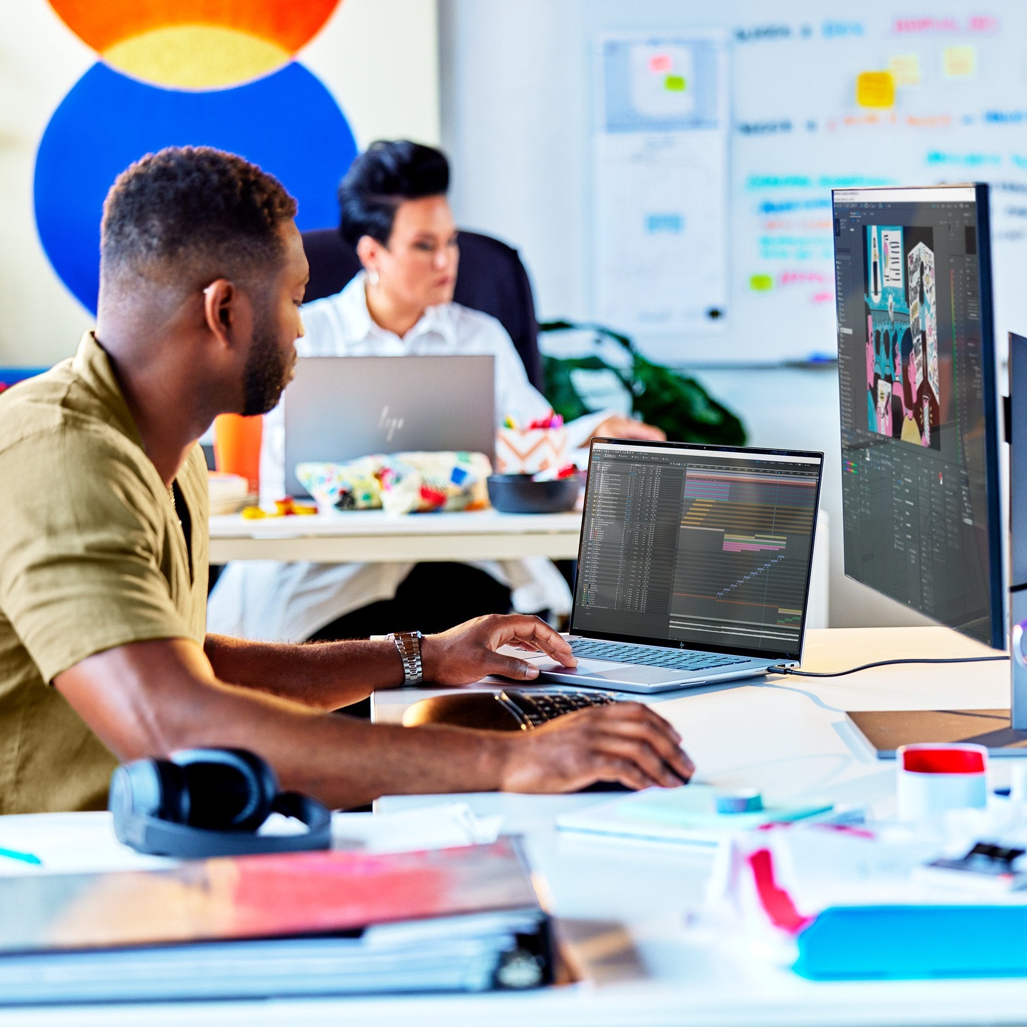 EAN 198828385925 - HP ZBook Studio G11 Intel Core Ultra 7 165H Estación de trabajo móvil 40,6 cm (16") WUXGA 32 GB DDR5-SDRAM imagen 14