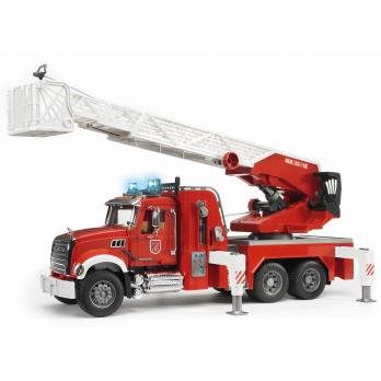 EAN 4001702028213 - BRUDER MACK Granite fire engine with water pump imagen 1