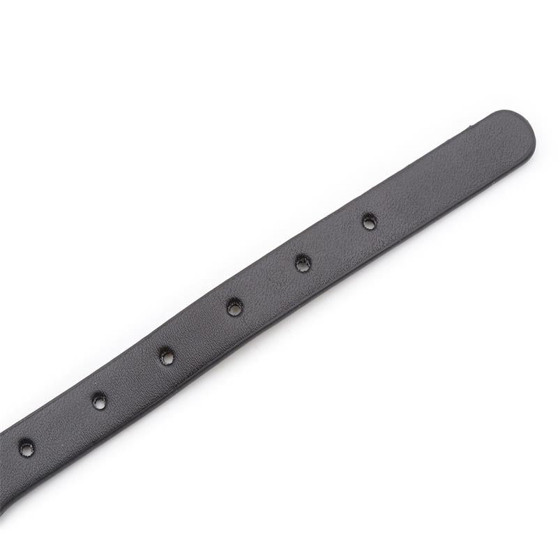 Collar Con Aro Y Cascabel Negro