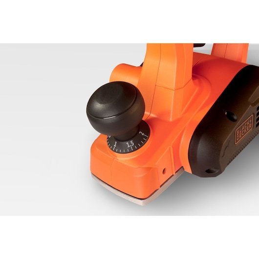 Cepillo Eléctrico 710w Bew712-Qs Black+Decker