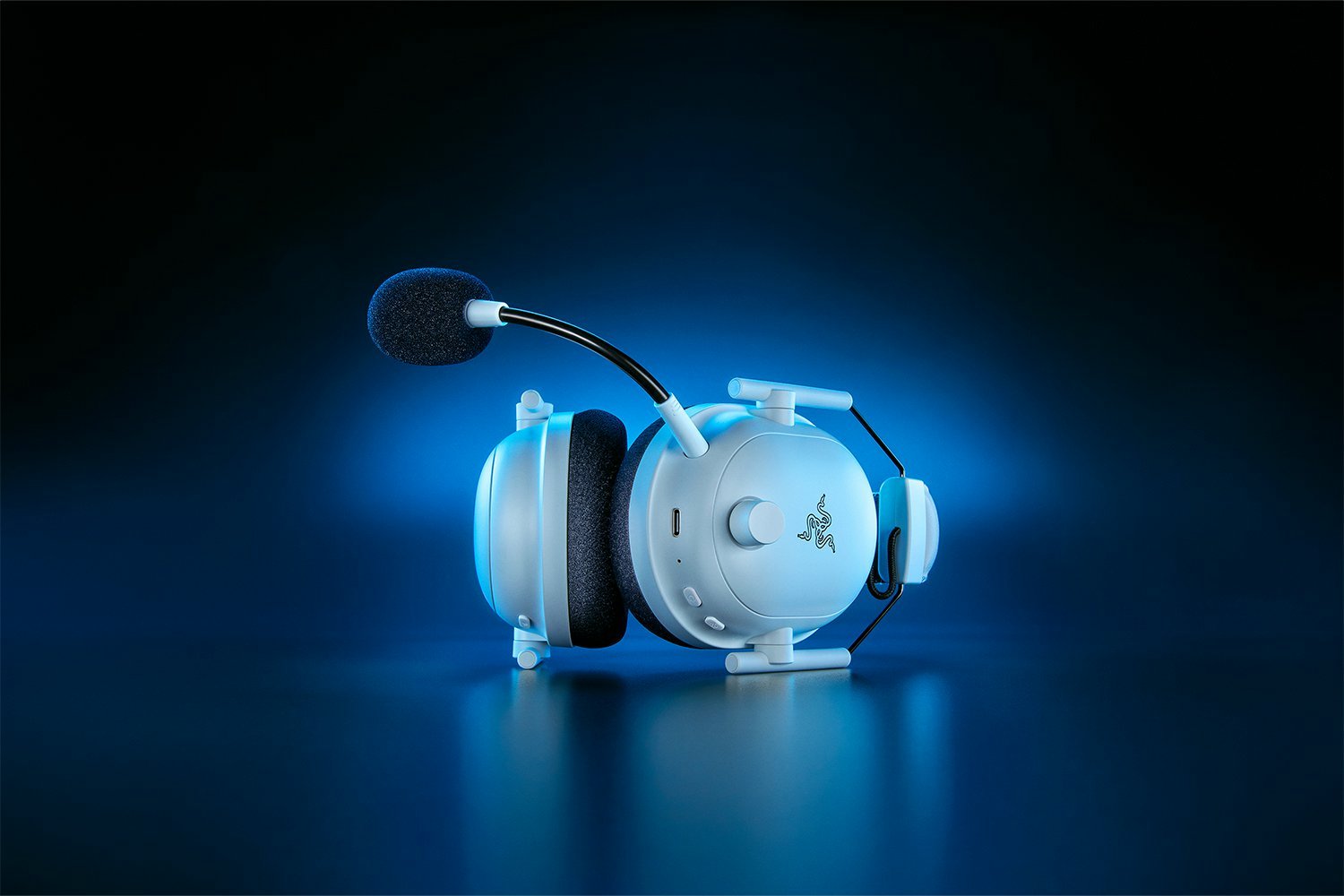 EAN 8887910060735 - Razer BlackShark V2 Pro for PlayStation Auriculares Inalámbrico Diadema Juego USB Tipo C Bluetooth Blanco imagen 4