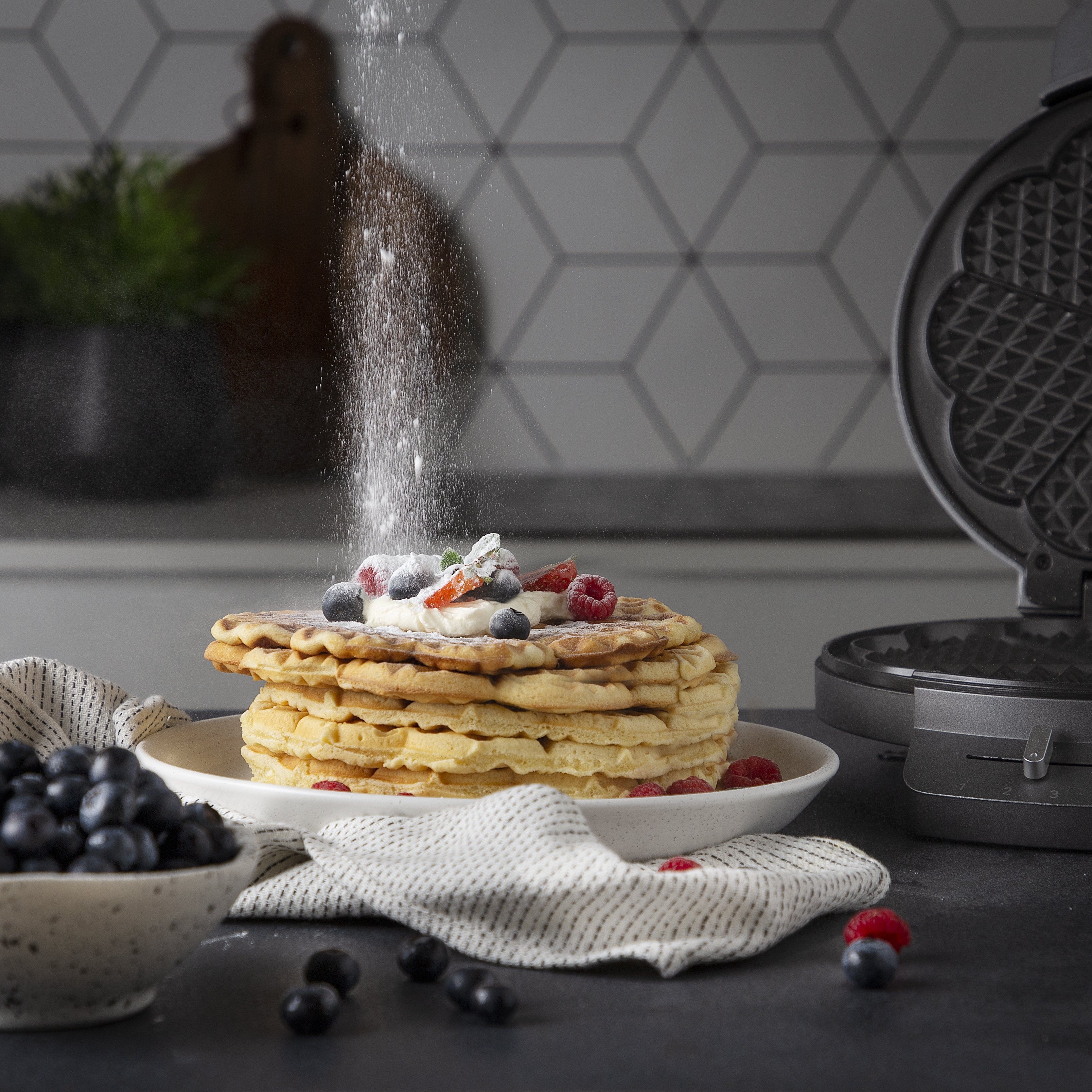 Gofrera Princess 132380 700w