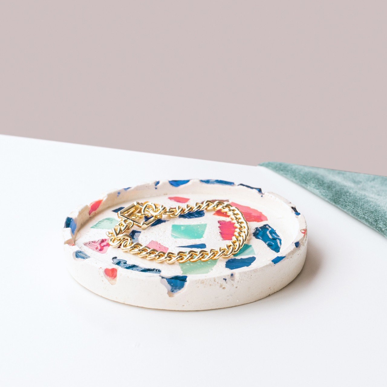 Thumbs Up 1002740 Soporte Para Joyería Multicolor