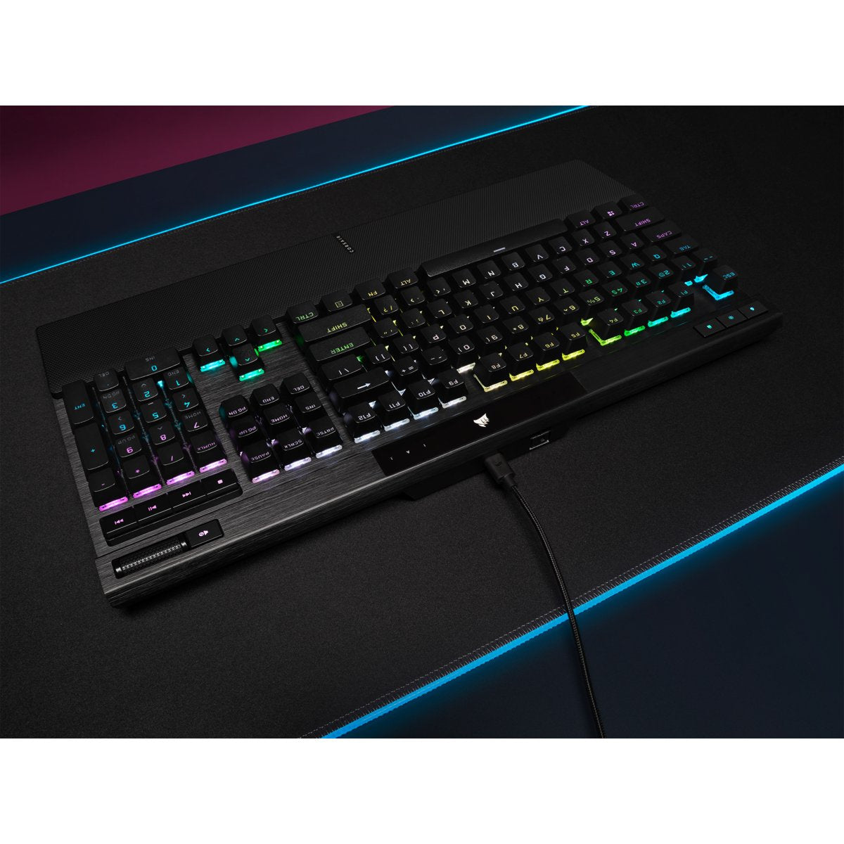 EAN 840006646129 - Corsair K70 RGB PRO teclado Juego USB QWERTY Nórdico Negro imagen 6