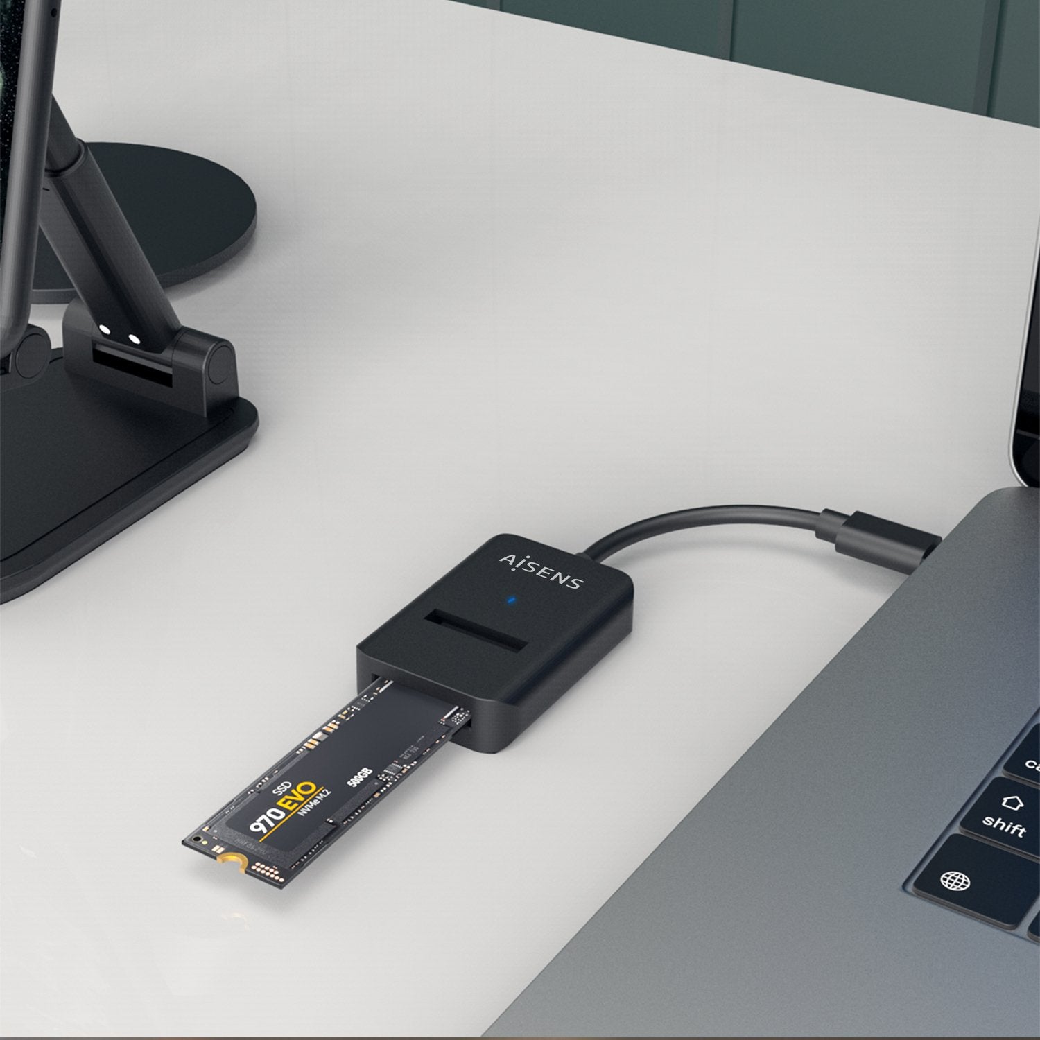 EAN 8436574708301 - AISENS ASUC-M2D011-BK caja para disco duro externo Caja externa para unidad de estado sólido (SSD) Negro imagen 5