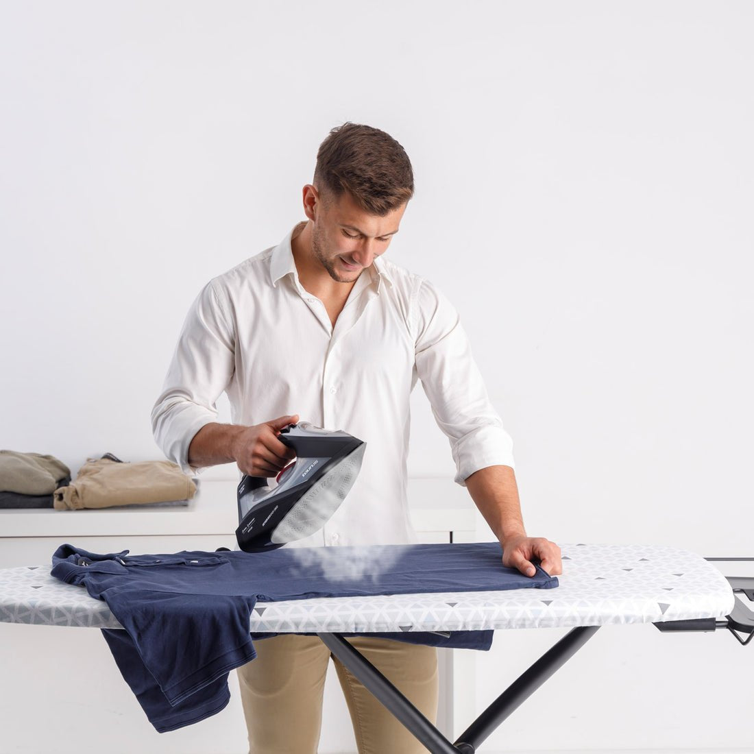 Taurus Geyser Eco Easy 2800 Plancha Vapor-Seco Suela De Cerámica 2800 W Negro