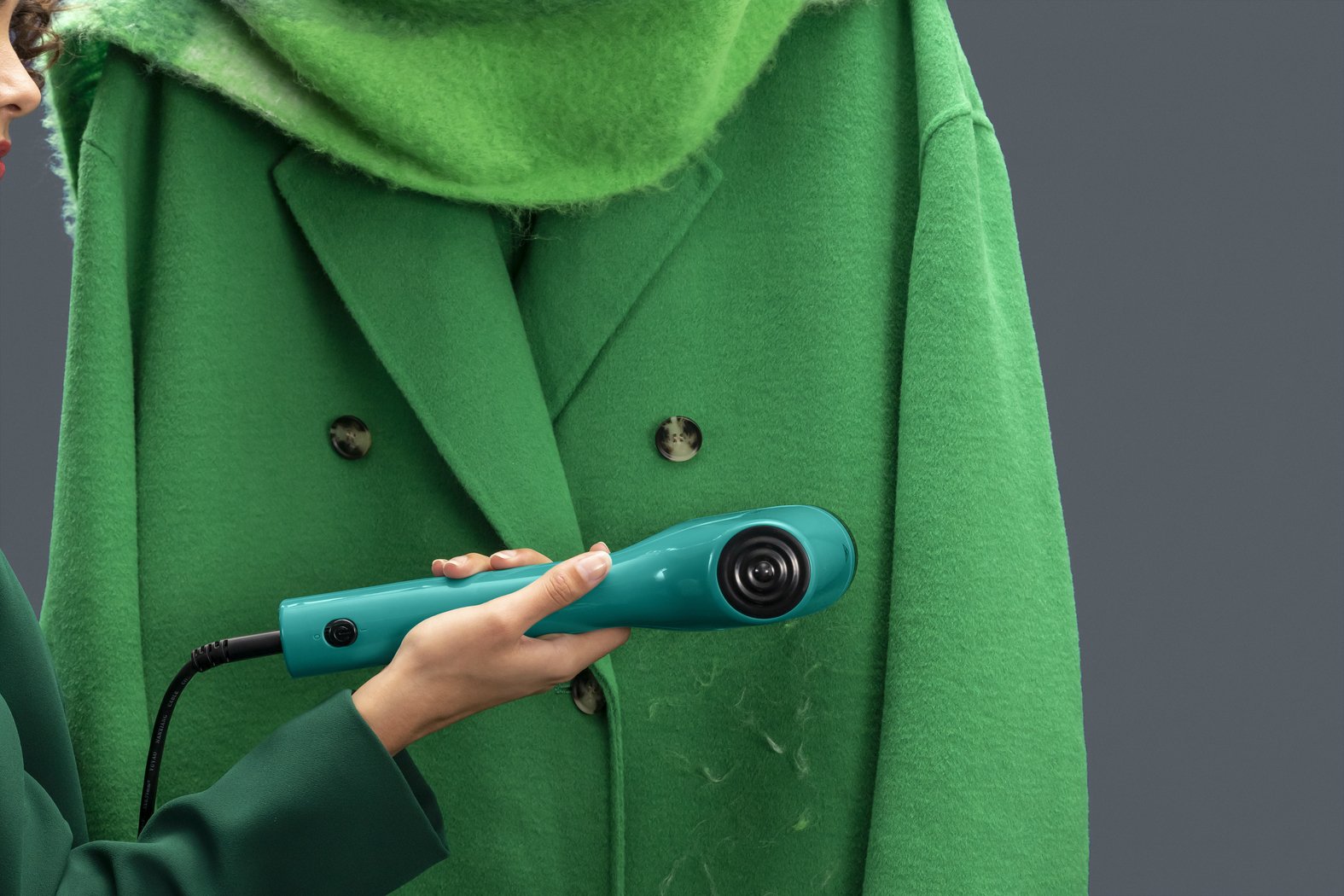 Vaporizador De Ropa Portátil Tefal Dt2026e1 Pure Pop, Potencia 1300 W, Depósito De Agua 0,07 L, Color Verde