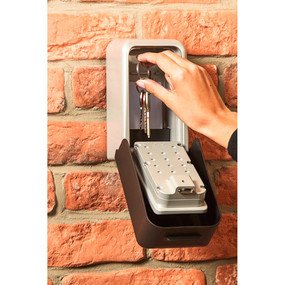 EAN 3520190943521 - MASTER LOCK 5426EURD caja fuerte Caja fuerte de pared Gris imagen 2