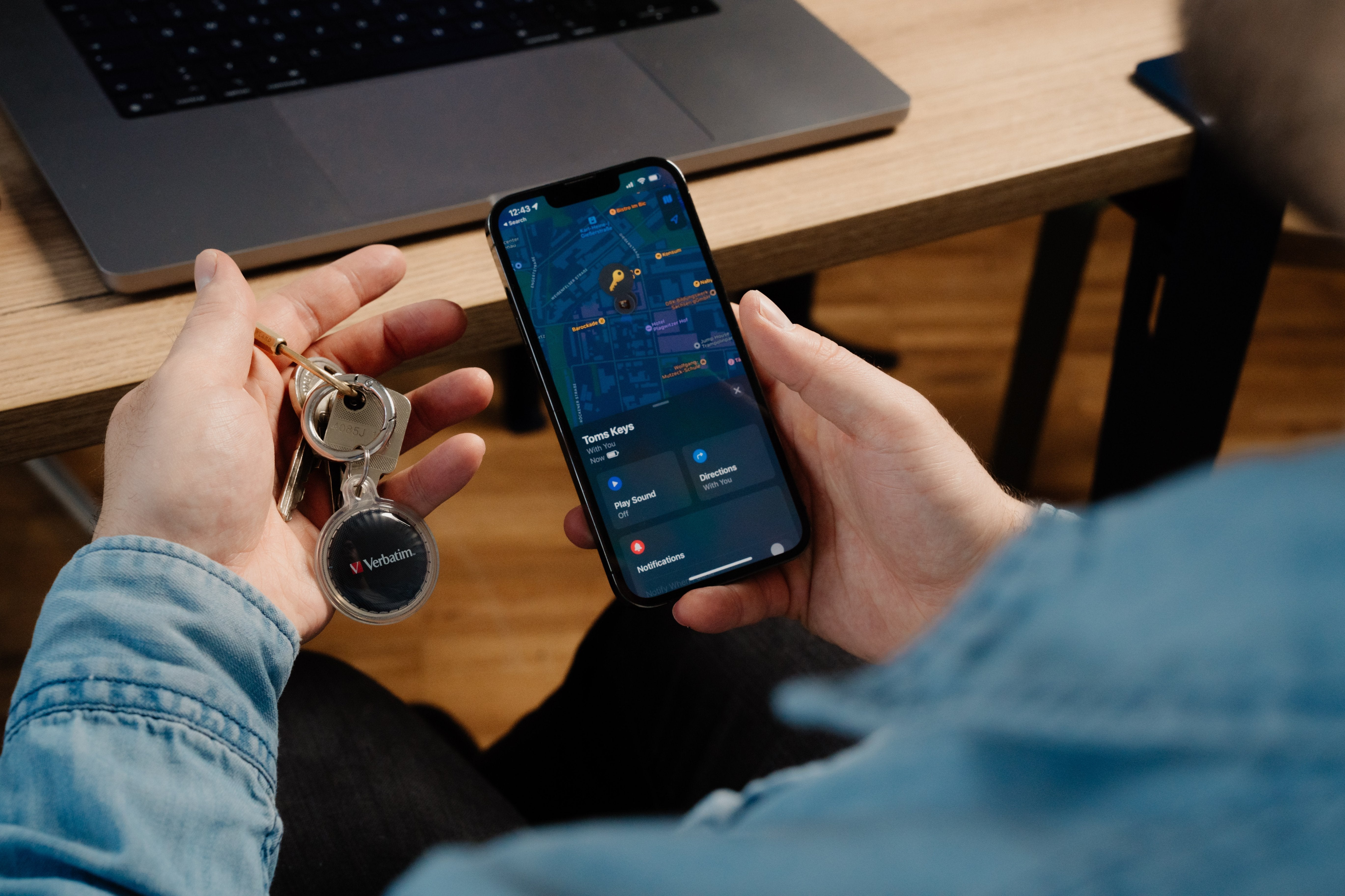 EAN 0023942321330 - Verbatim 32133 localizador o rastreador GPS Personal Buscador Negro imagen 11