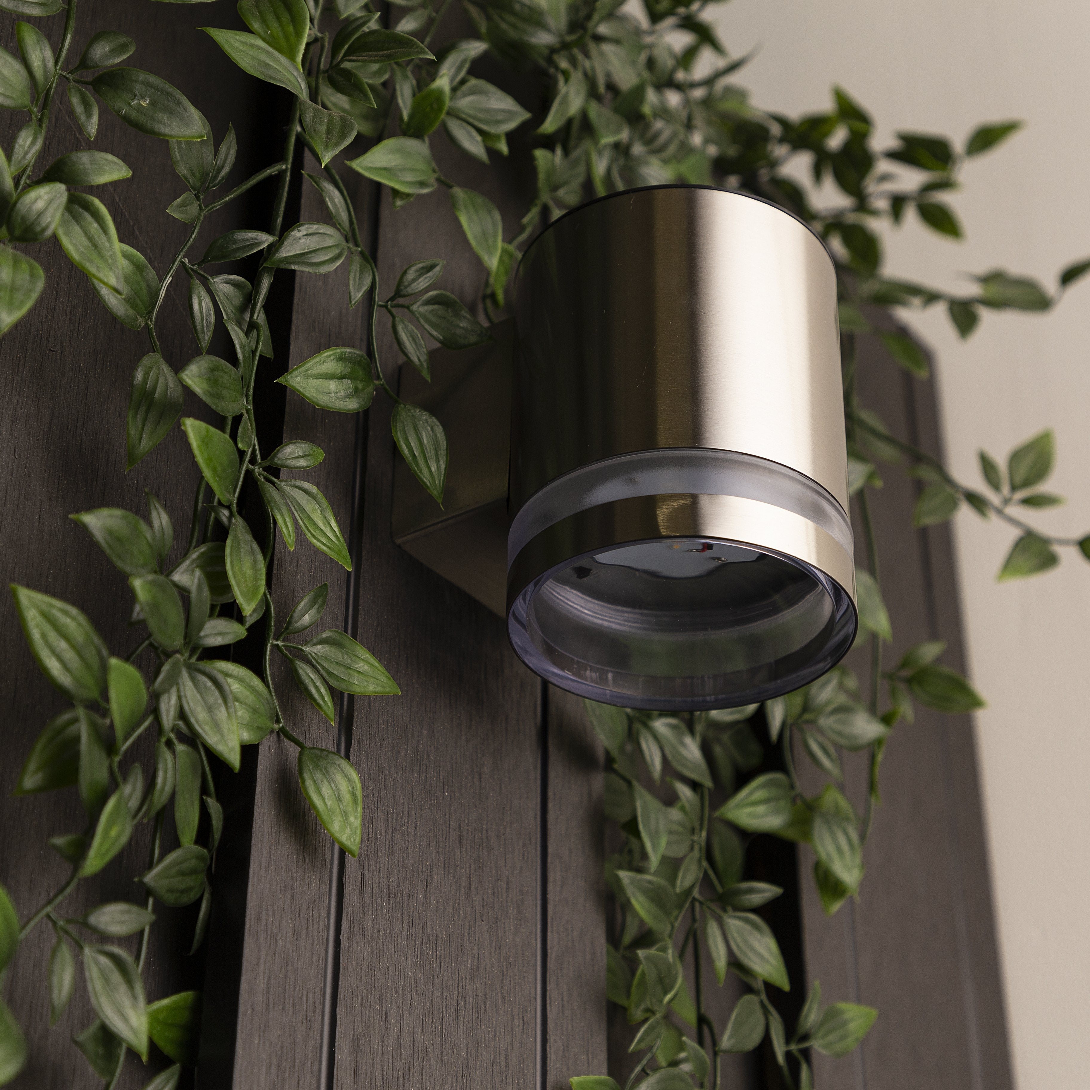 Ranex Luz Solar De Pared Led Plata