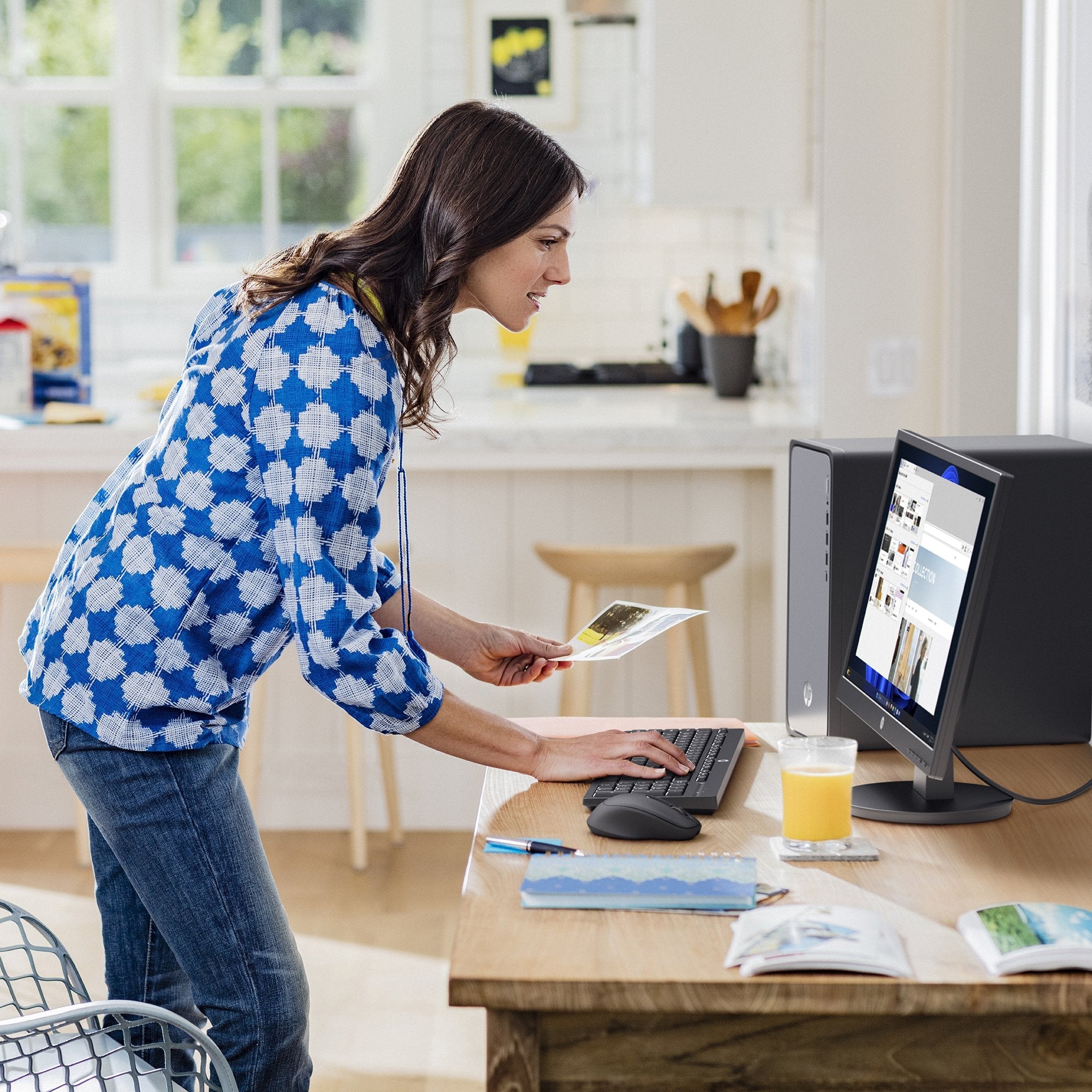 Ordenador Hp Omnidesk M02 0017ns I5 14400 16gb Ssd 1tb Freedos Plata Y Negro