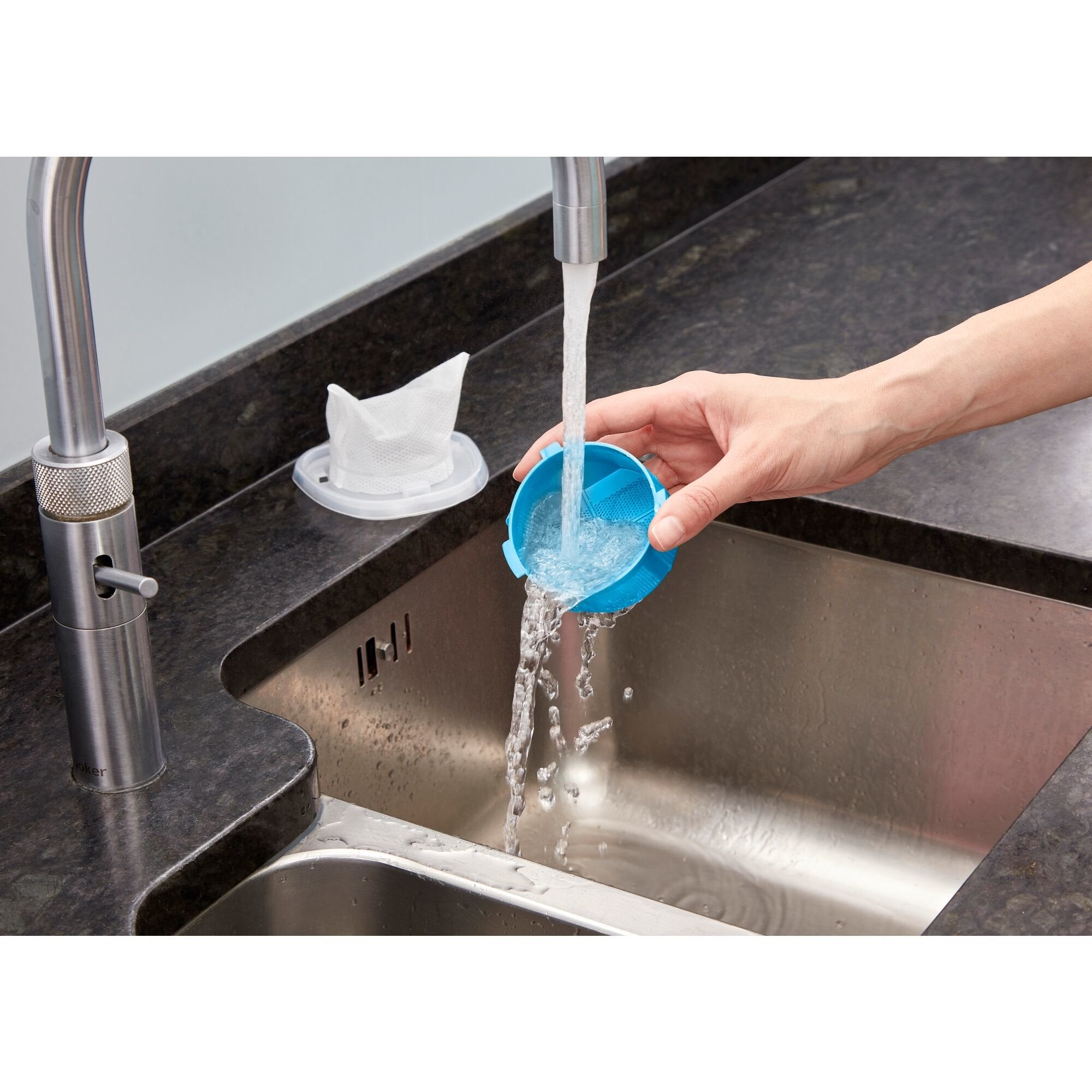 EAN 5035048698082 - Black & Decker NVC215WA-QW aspiradora de mano Azul, Plata Sin bolsa imagen 16