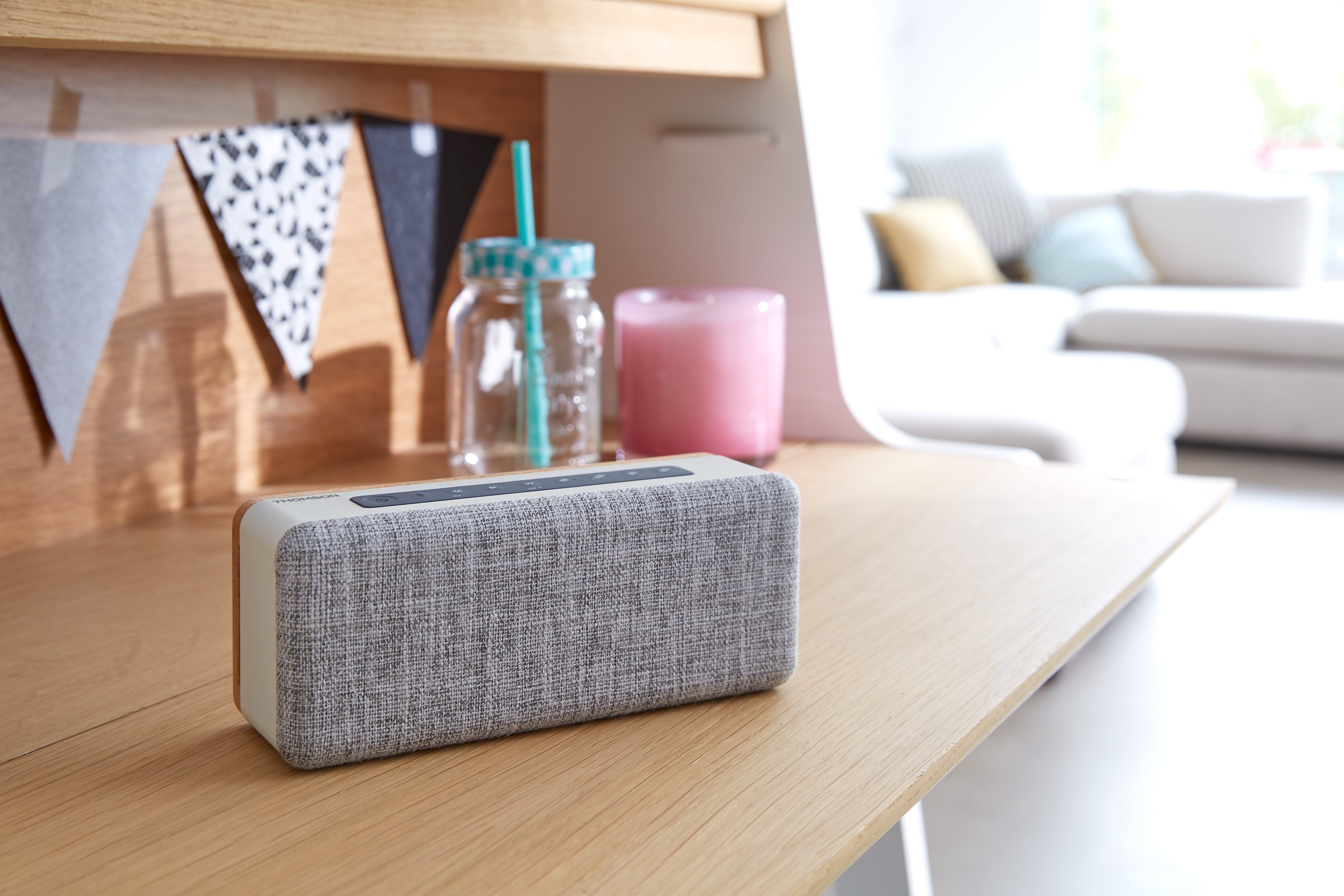 Altavoz Thomson Ws04 Bluetooth Gris Bluetooth/Aux/Micro-Usb/20w/8h Autonomia Ws04