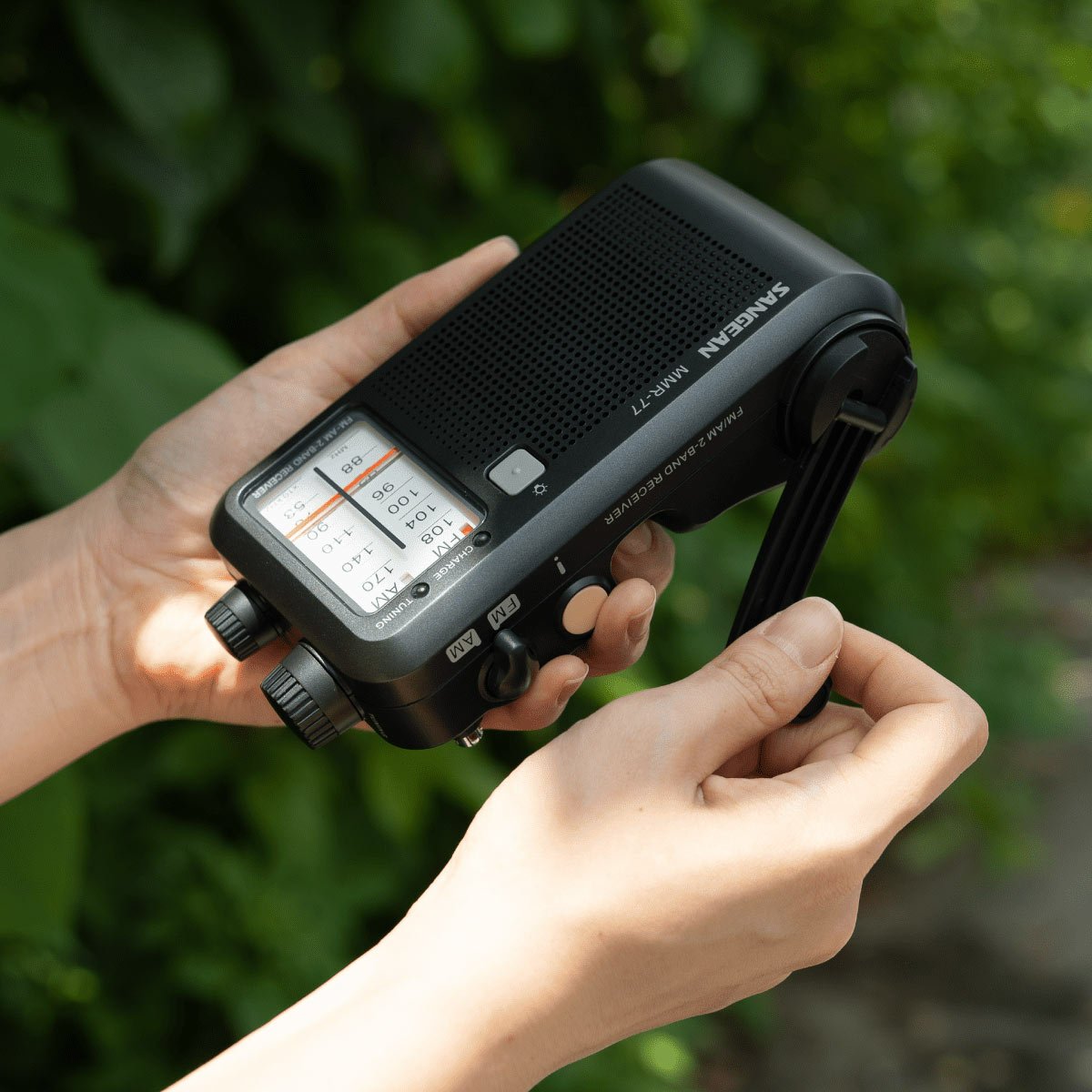 EAN 4711317997339 - Sangean MMR-77 Portátil Analógica Negro imagen 7
