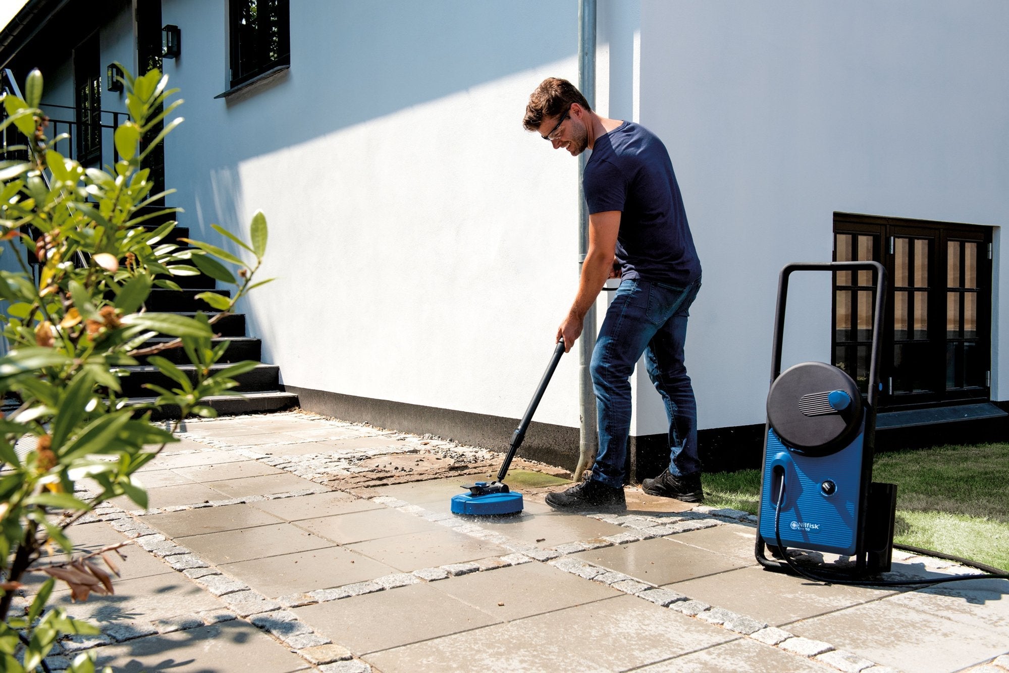 Hidrolimpiadora Nilfisk Core 150-10 Powercontrol P Eu 468 L/H 2000 W Azul