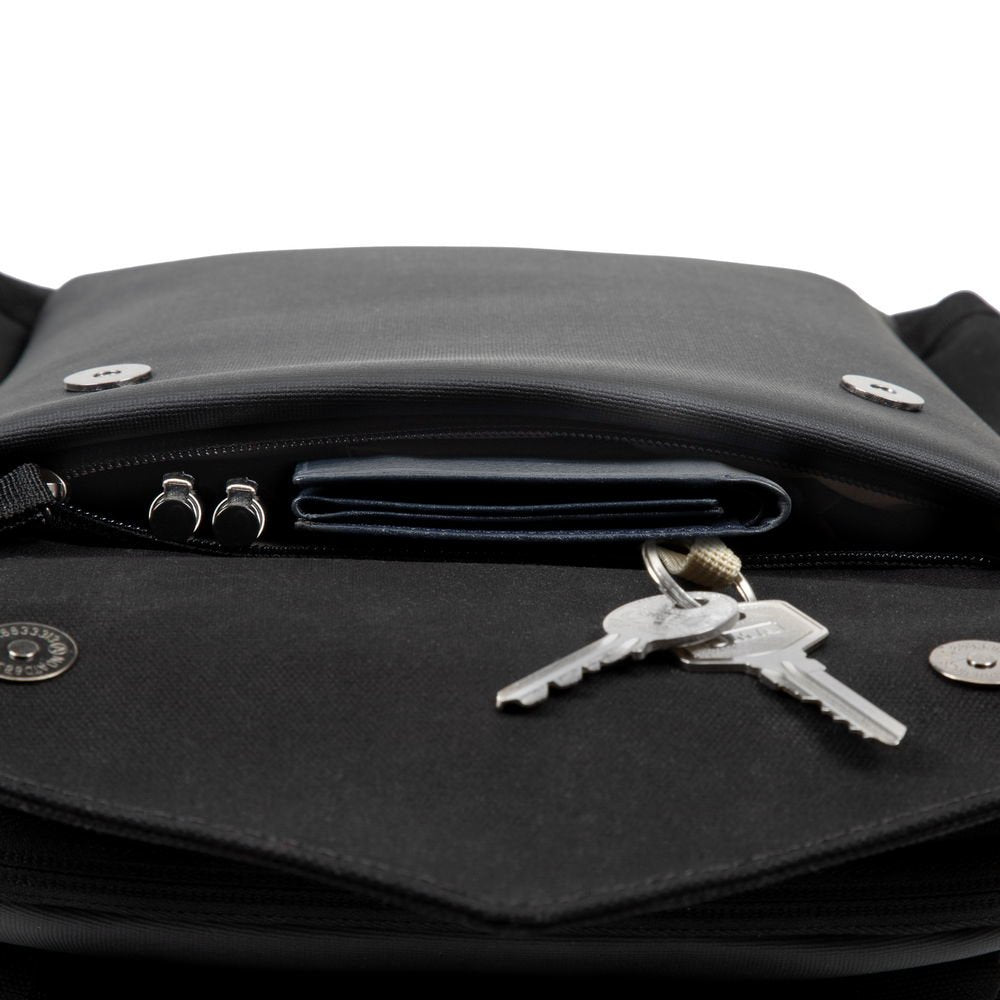 EAN 4260403579206 - Rivacase 8524 35,6 cm (14") Mochila Negro imagen 22