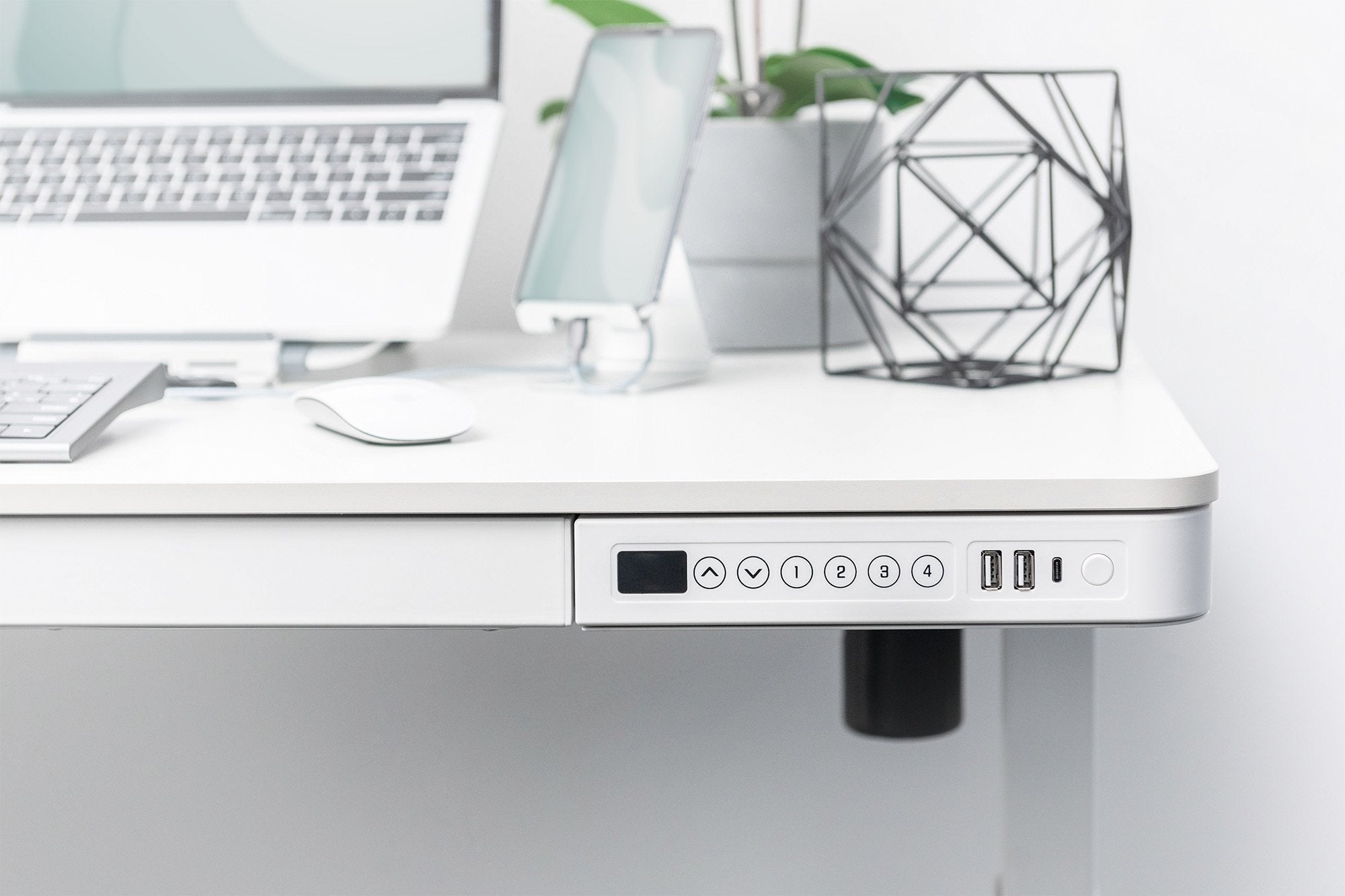 Digitus Elektr. Höhenvermellbarer Schreibtisch, Usb + Schub (Speditionsversand)