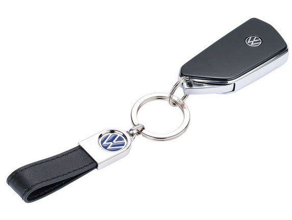EAN 4024023271106 - TROIKA VW Lederschlaufe Llavero de anilla Negro imagen 2