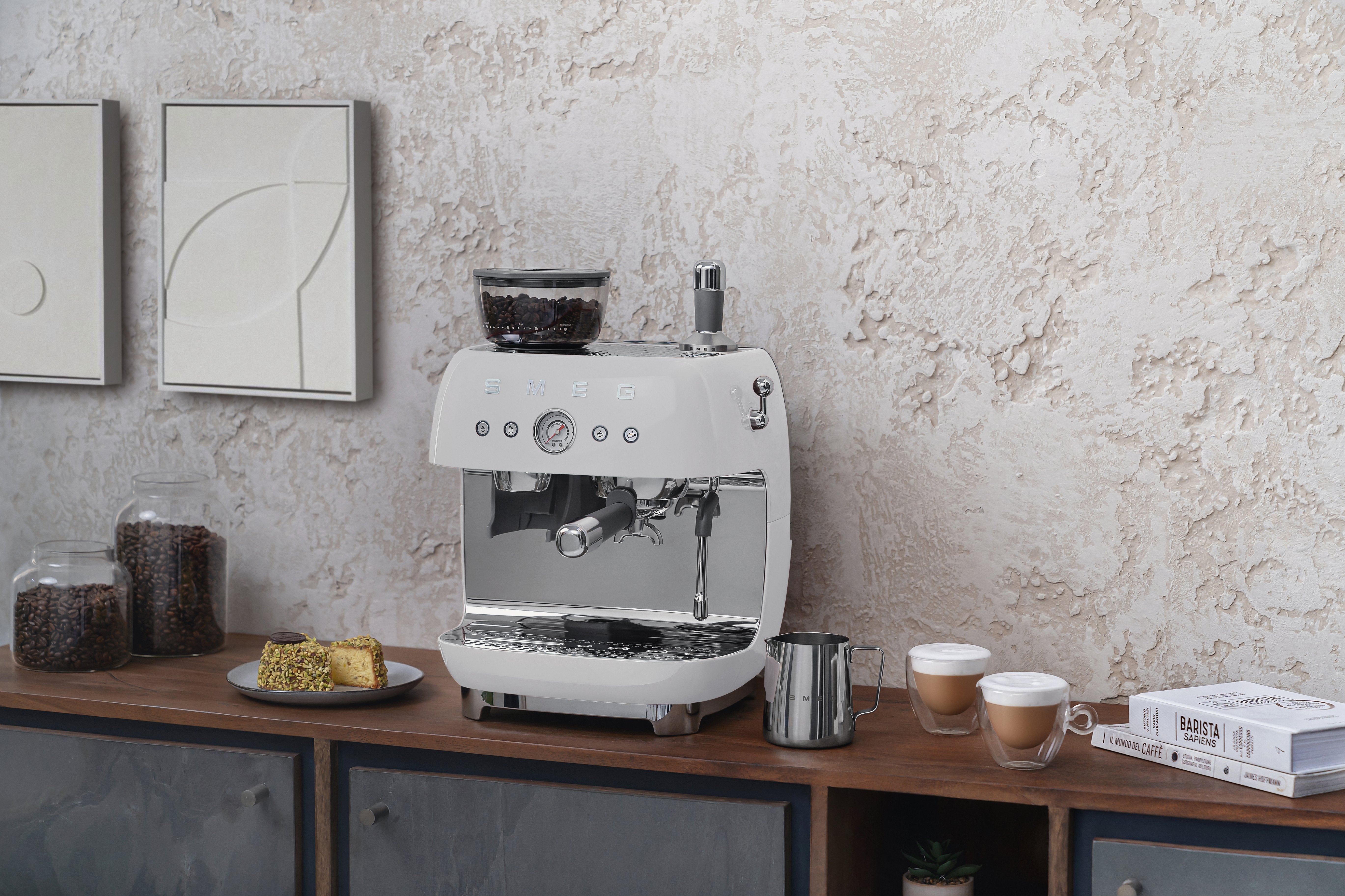 EAN 8017709329853 - Smeg EGF03WHEU cafetera eléctrica Manual Máquina espresso 2,4 L imagen 15