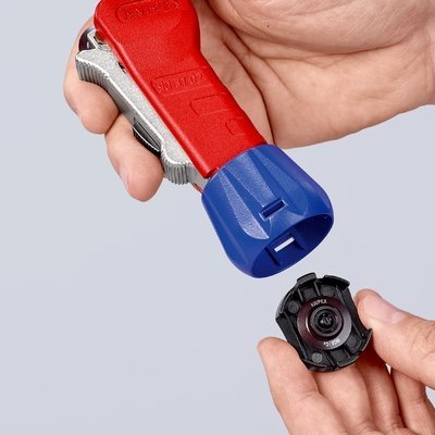 EAN 4003773084686 - Knipex 90 31 02 SB cortatubos manual Cortador para tubos imagen 3