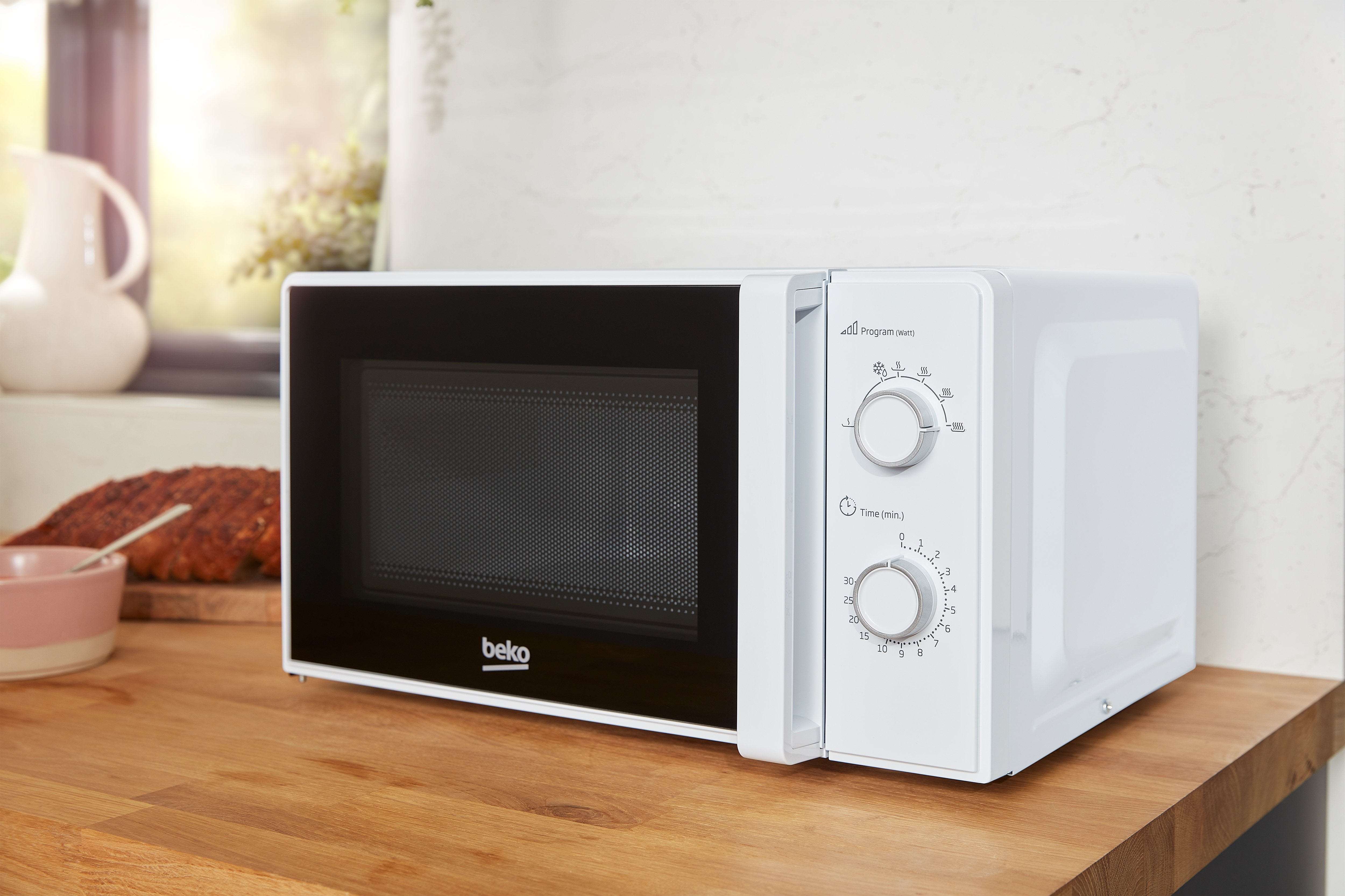 EAN 8690842449055 - Beko MOC20100WFB Blanco Solo microondas Encimera 20 L 700 W imagen 5