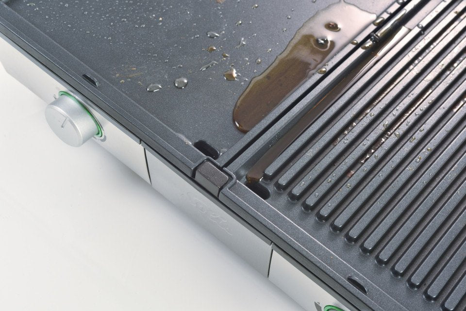 EAN 7611210979456 - Sanyo Deli Parrilla Mesa Eléctrico Negro, Plata 2200 W imagen 7