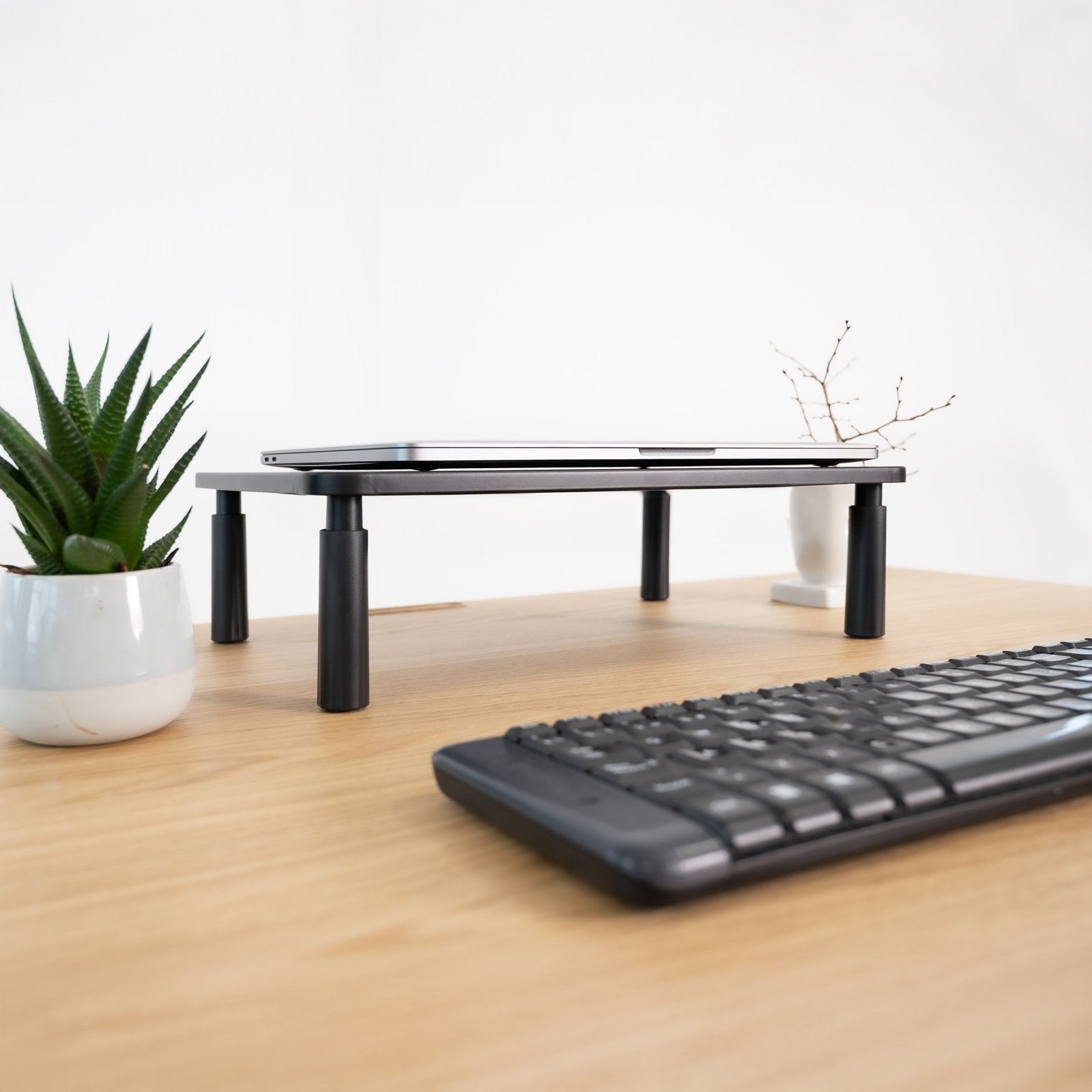 Soporte Para Monitor Tooq Tqmr086 Hasta 20kg