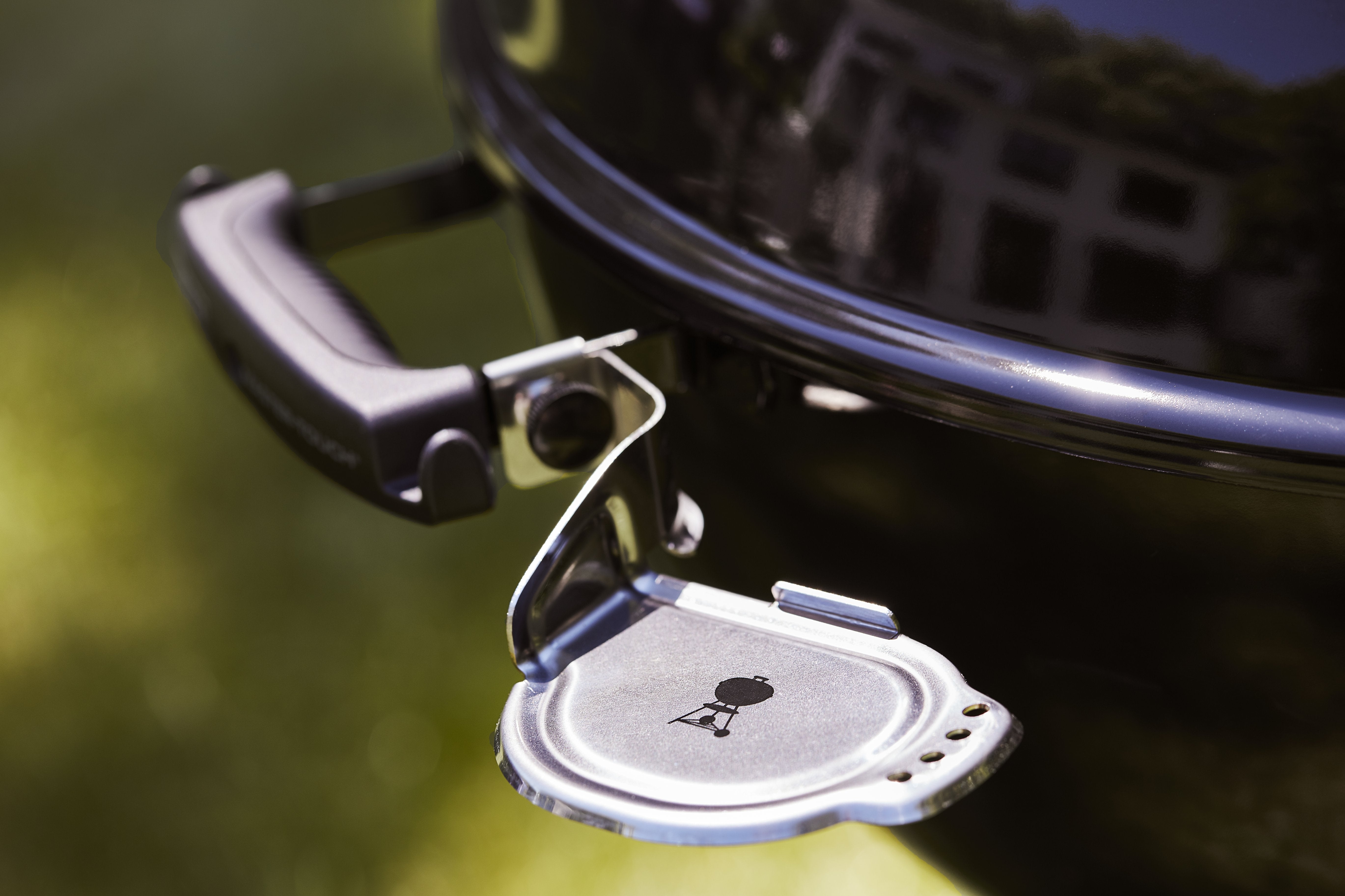 Weber Charcoal Grill Master Touch Gbs E-5750, 57 Cm Black