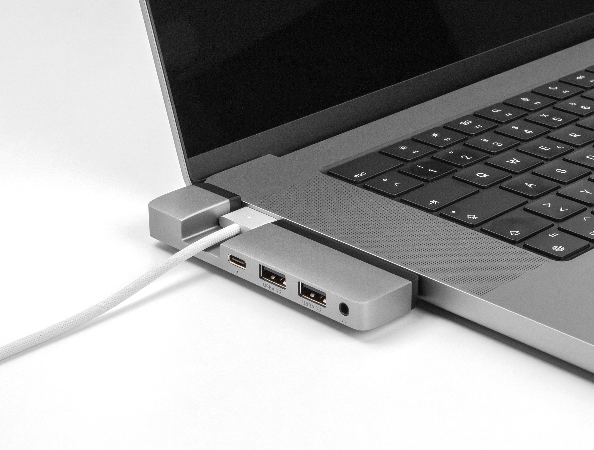 Delock 87757 Dockingstation Para Macbook Pro / Macbook Air Thunderbolt 4 Con Resolución 5k / Pd De 100 W / Hub De 10 Gbps / Lan / Audio