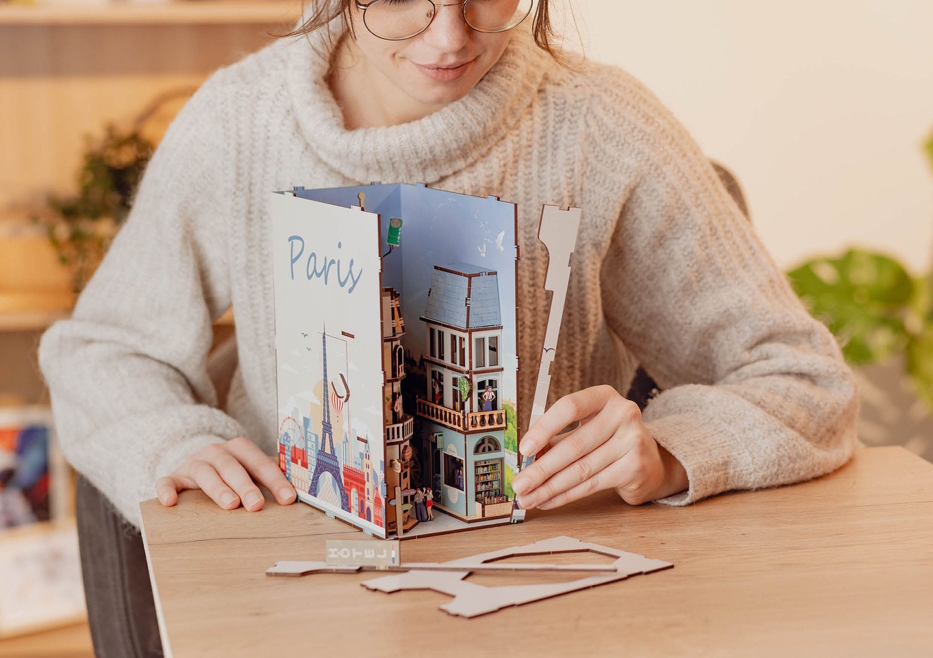 Revell Tiny Adventures - "Paris" 00539