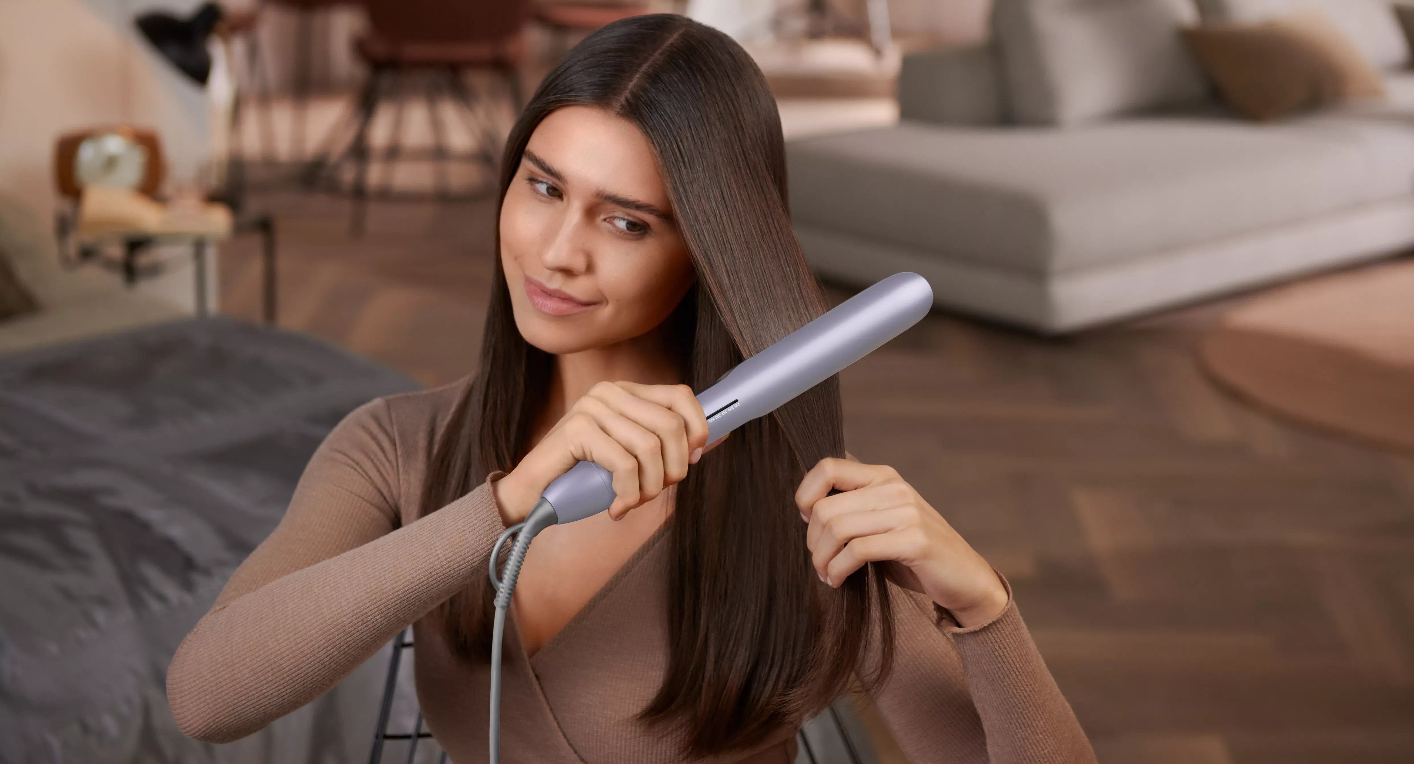 EAN 8720689023146 - Philips 7000 series BHS742/00 Utensilio de peinado Plancha de pelo Caliente Púrpura 2 m imagen 6