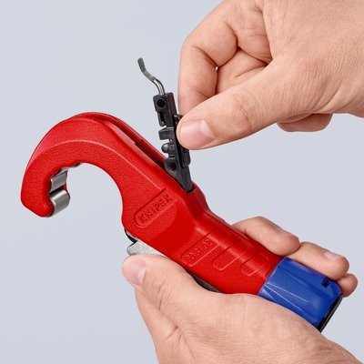 EAN 4003773084686 - Knipex 90 31 02 SB cortatubos manual Cortador para tubos imagen 4