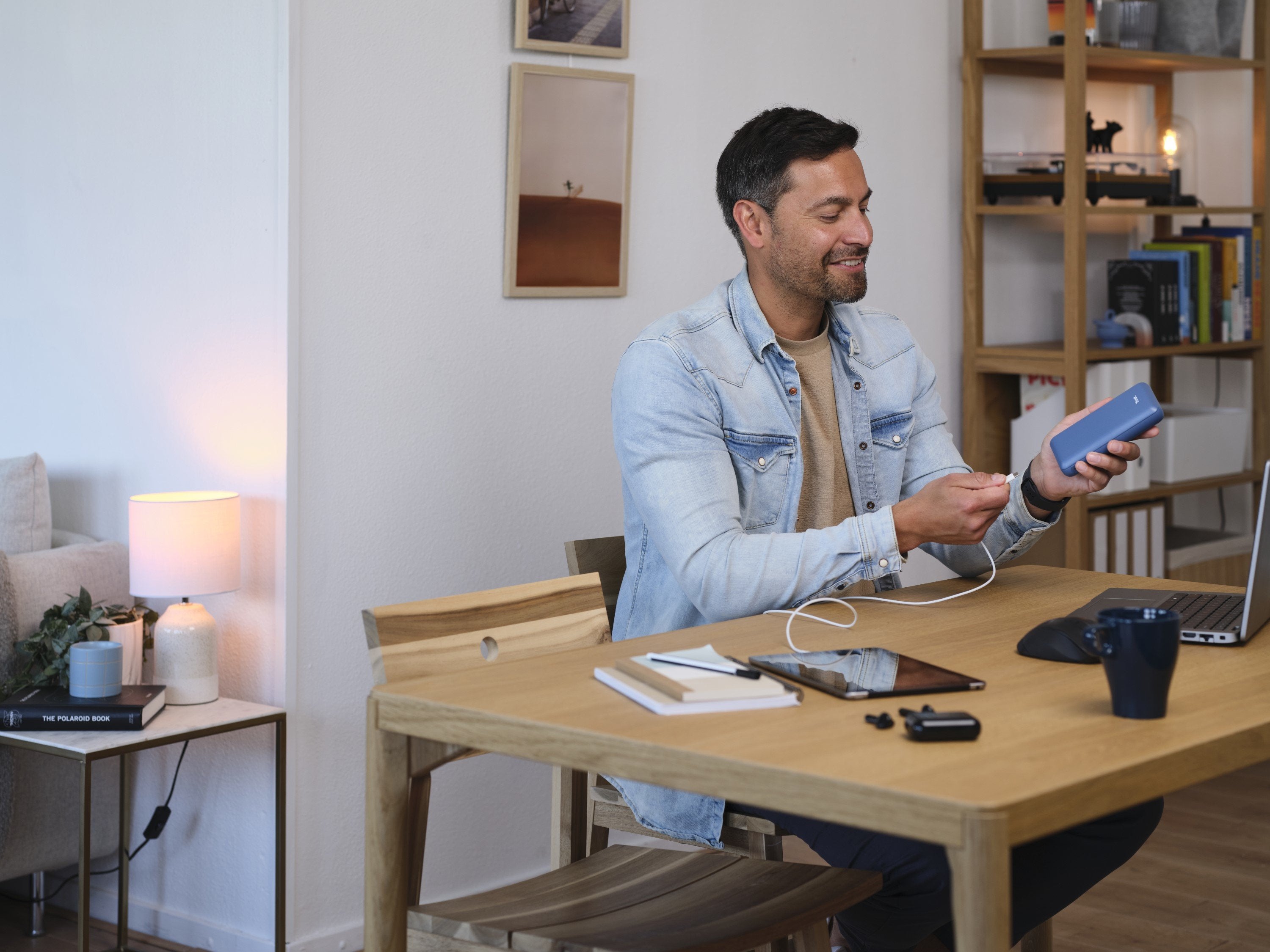 Powerbank Universal Trust 25034 Redoh 20000mah Color Azul18w Carga Rapida 2xusb-C 1xusb-A