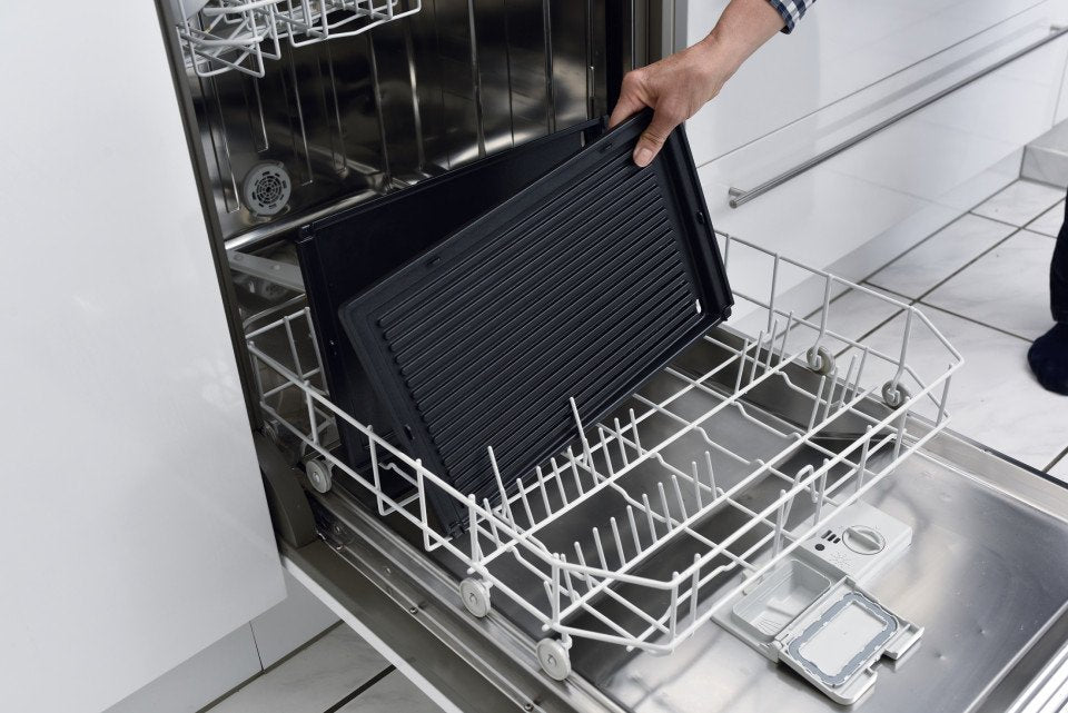 EAN 7611210979456 - Sanyo Deli Parrilla Mesa Eléctrico Negro, Plata 2200 W imagen 6