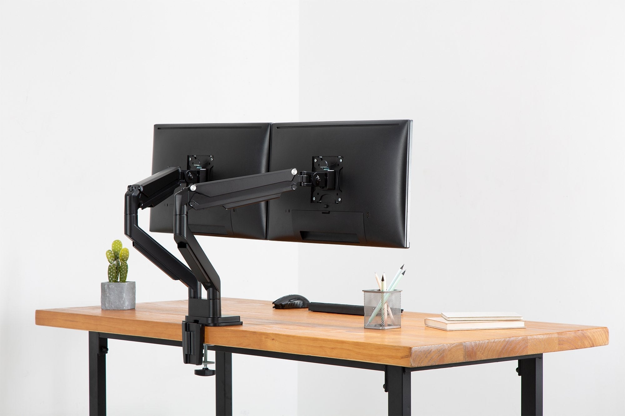 EAN 4016032465126 - Digitus DA-90395 soporte para monitor 81,3 cm (32") Escritorio Negro imagen 2