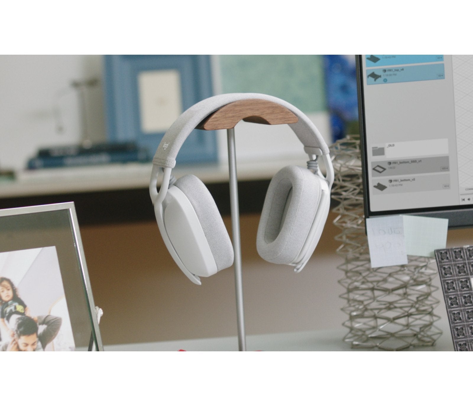 EAN 5099206103948 - Logitech 981-001219 auricular y casco Auriculares Inalámbrico Diadema Llamadas/Música Bluetooth Blanco imagen 5