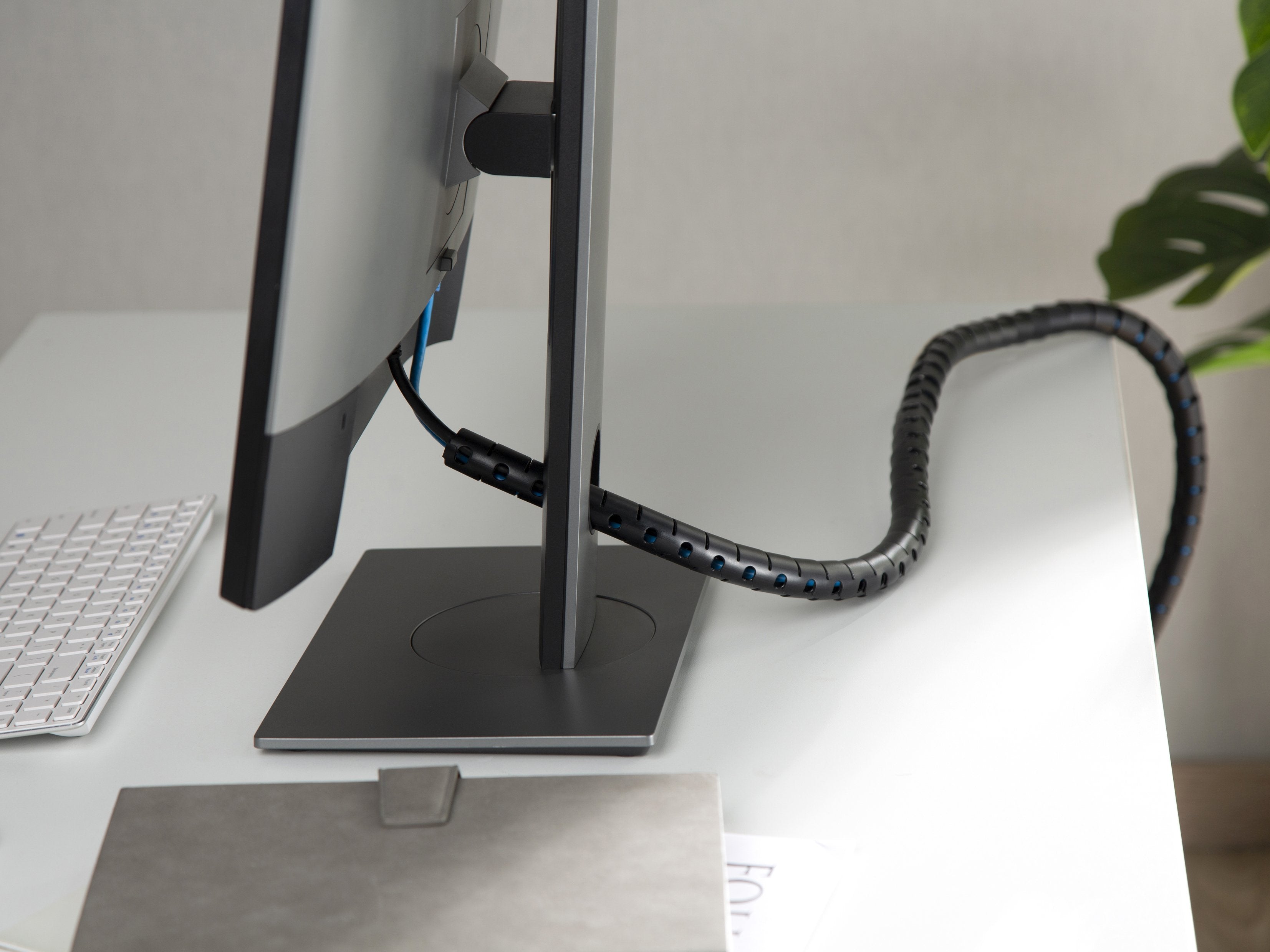 EAN 4015867231777 - Equip 650867 organizador de cables Escritorio Pasacables Negro imagen 4