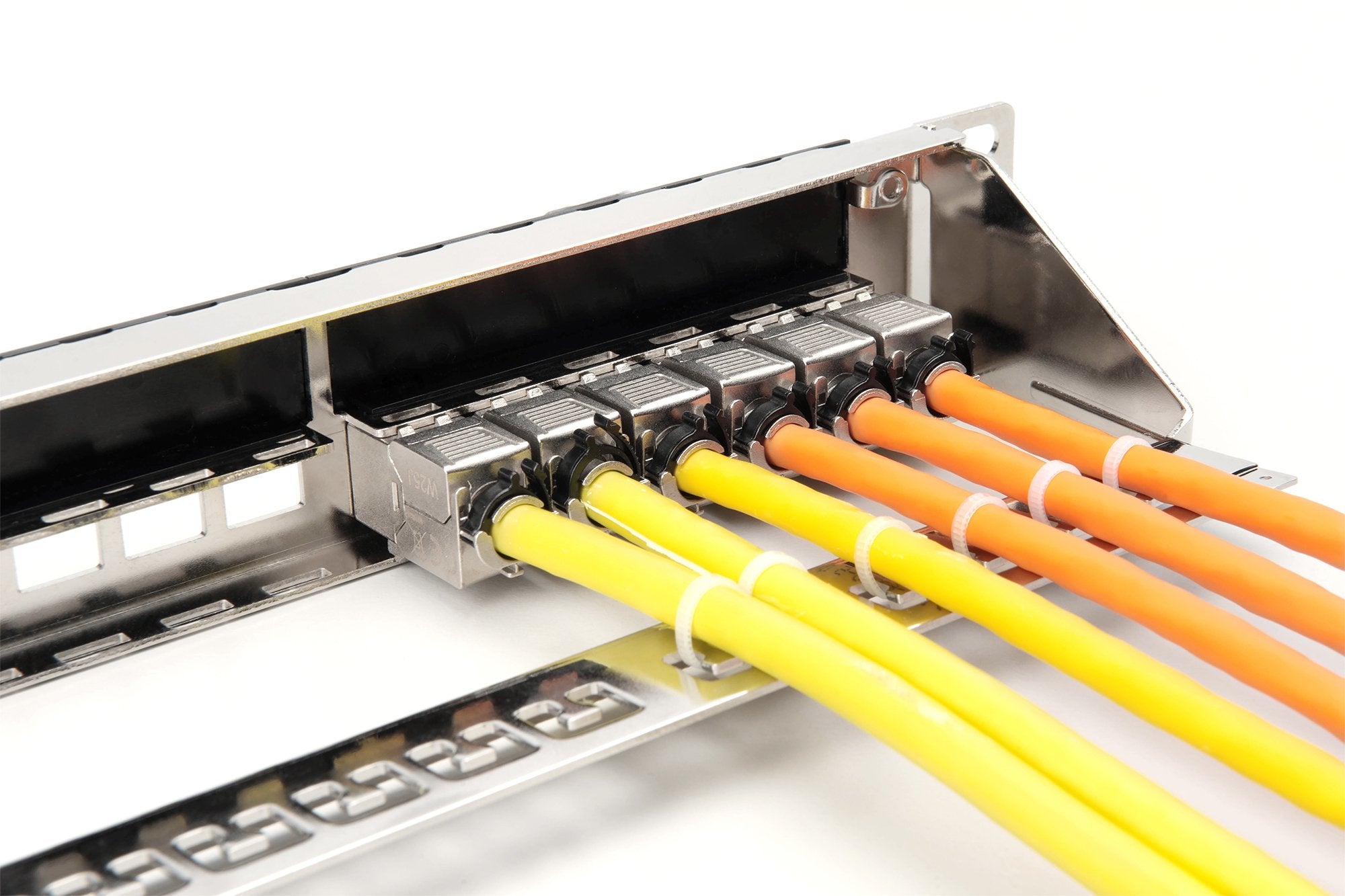EAN 4016032498360 - Digitus DN-91411-G panel de parcheo 1U imagen 2