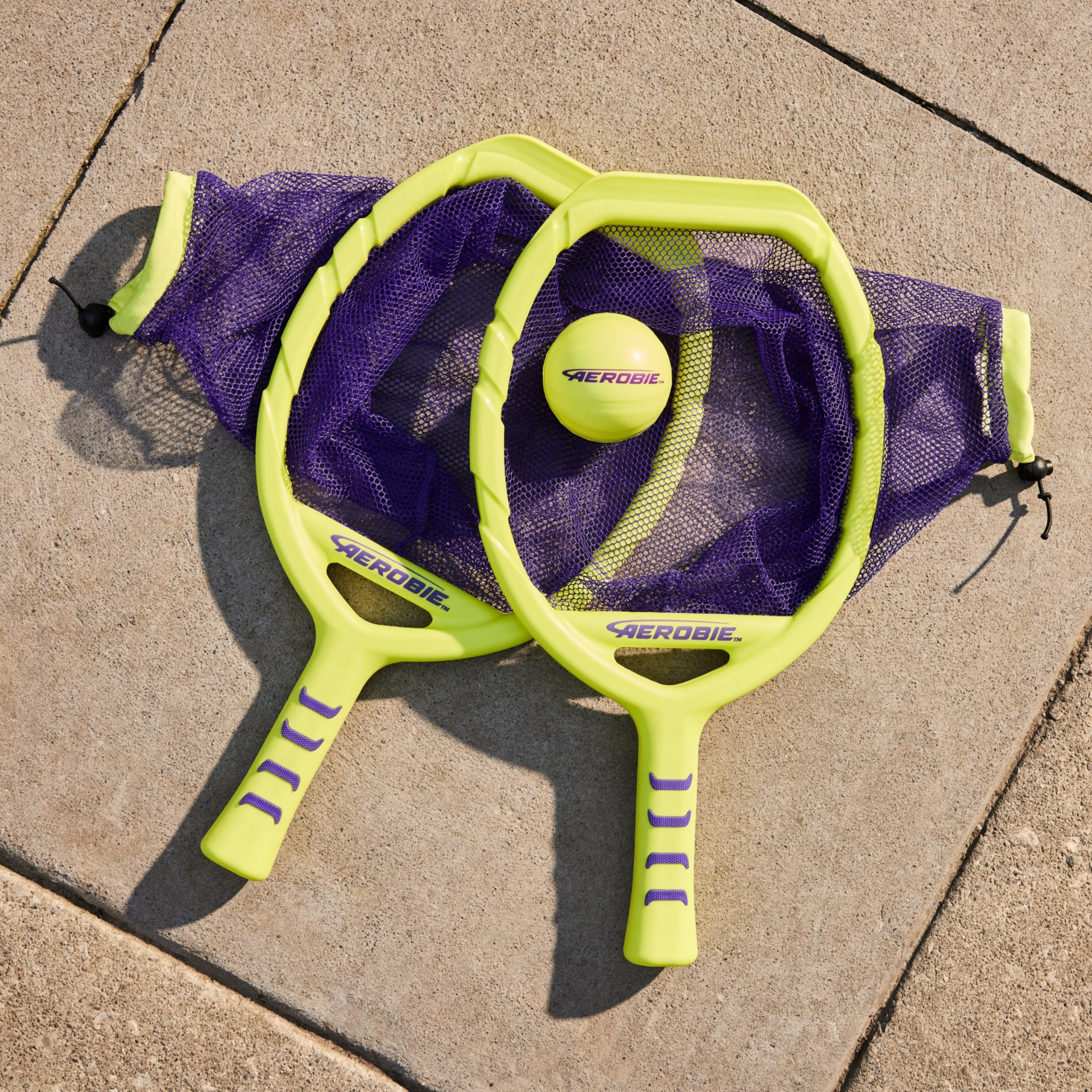 EAN 0778988601556 - Aerobie Flingo Catch & Throw Juego de lanzar y atrapar la bola imagen 2