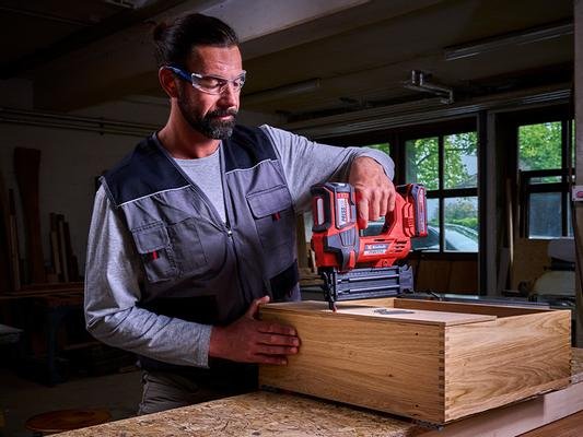 Clavadora Inalámbrica Einhell Fixetto 18/50 N - Solo Professional Sin Batería Ni Cargador 4257795