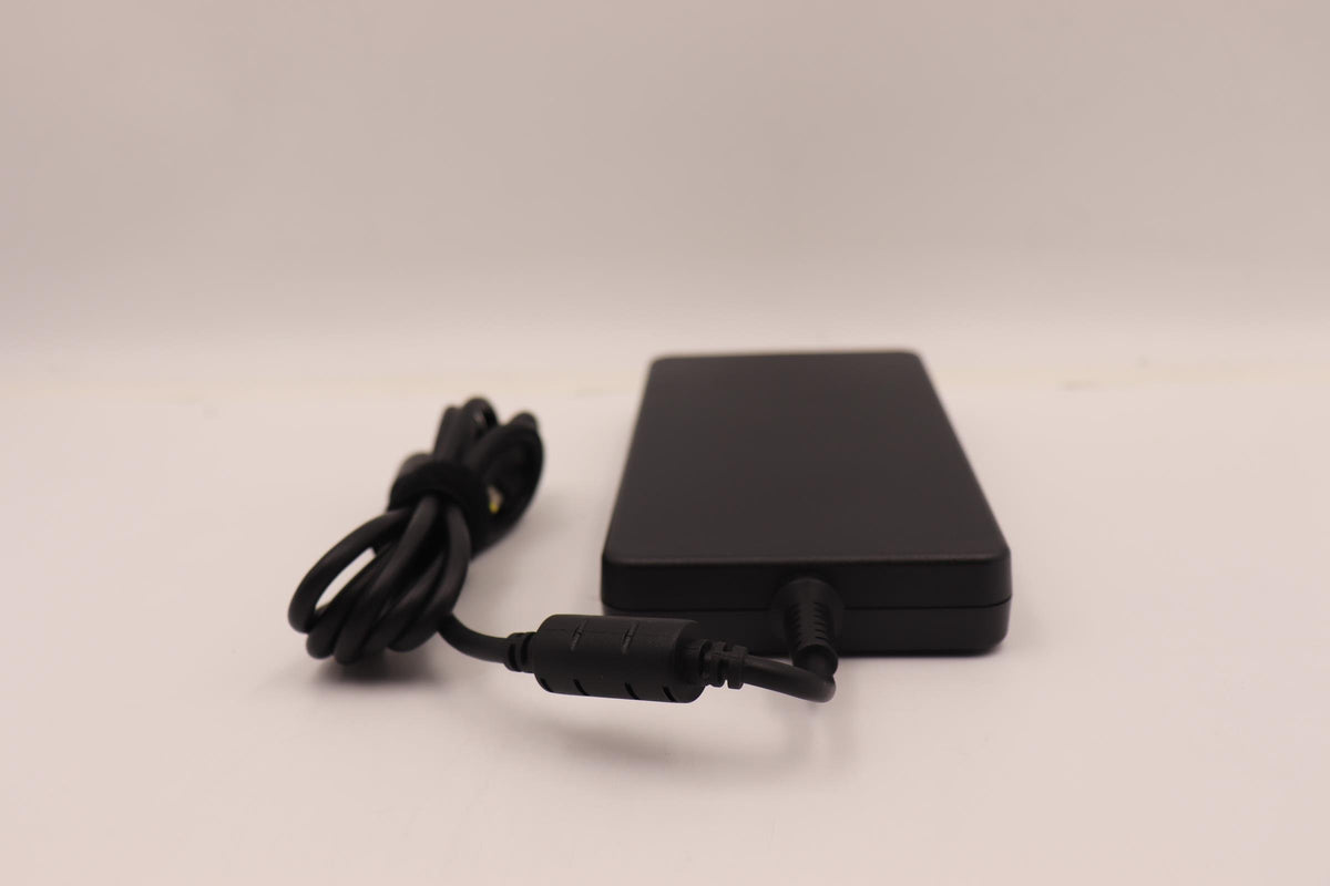 EAN 5704174883579 - Lenovo 5A11F20726 adaptador e inversor de corriente Interior 230 W Negro imagen 3