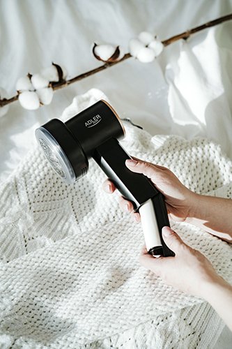 EAN 5905575902320 - Adler AD 9619 rasuradora de pelusa Negro, Oro Acero inoxidable imagen 12