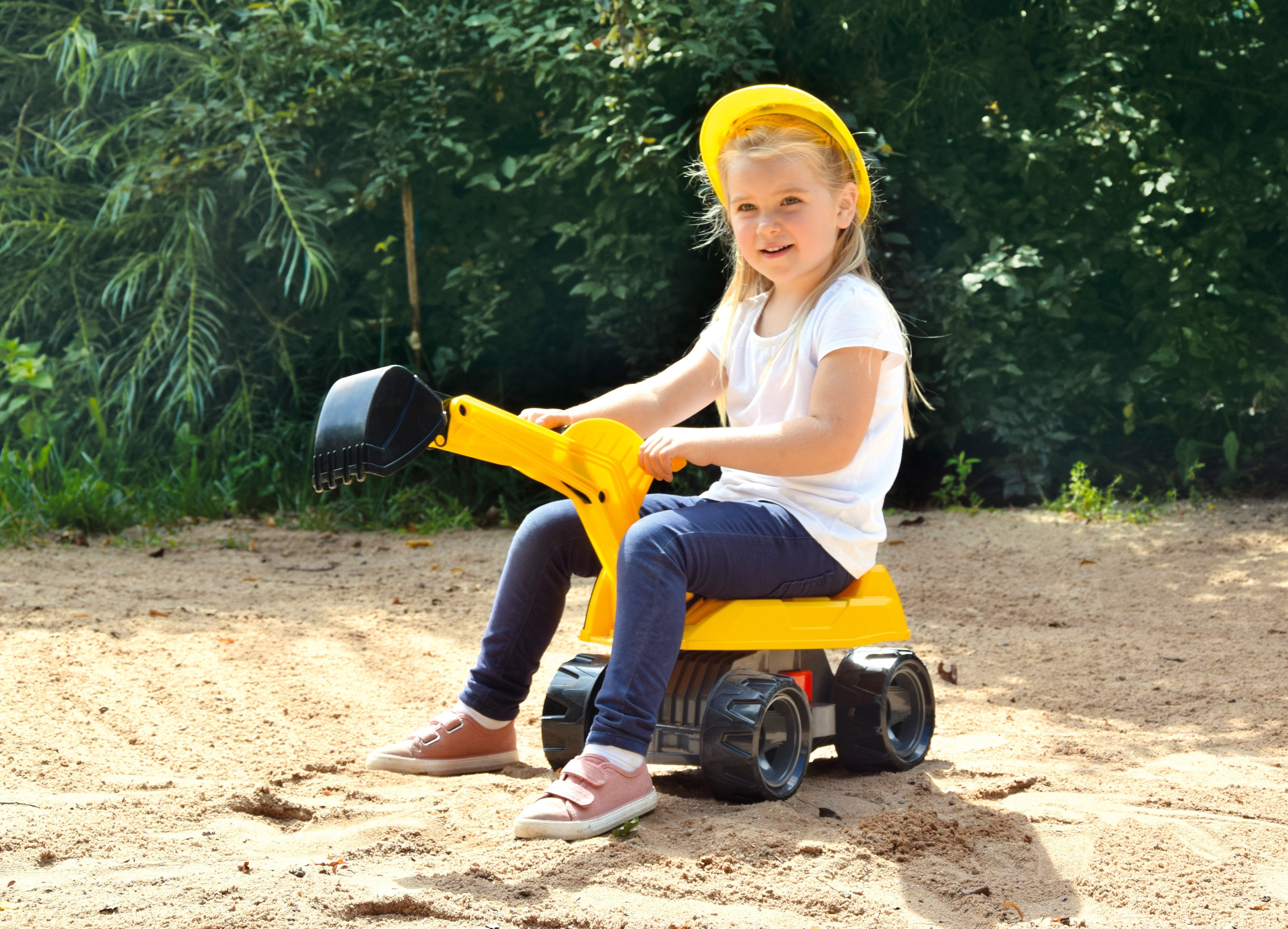 EAN 4006942850303 - Lena GIGA TRUCKS Excavator PRO Correpasillos con forma de excavadora imagen 3