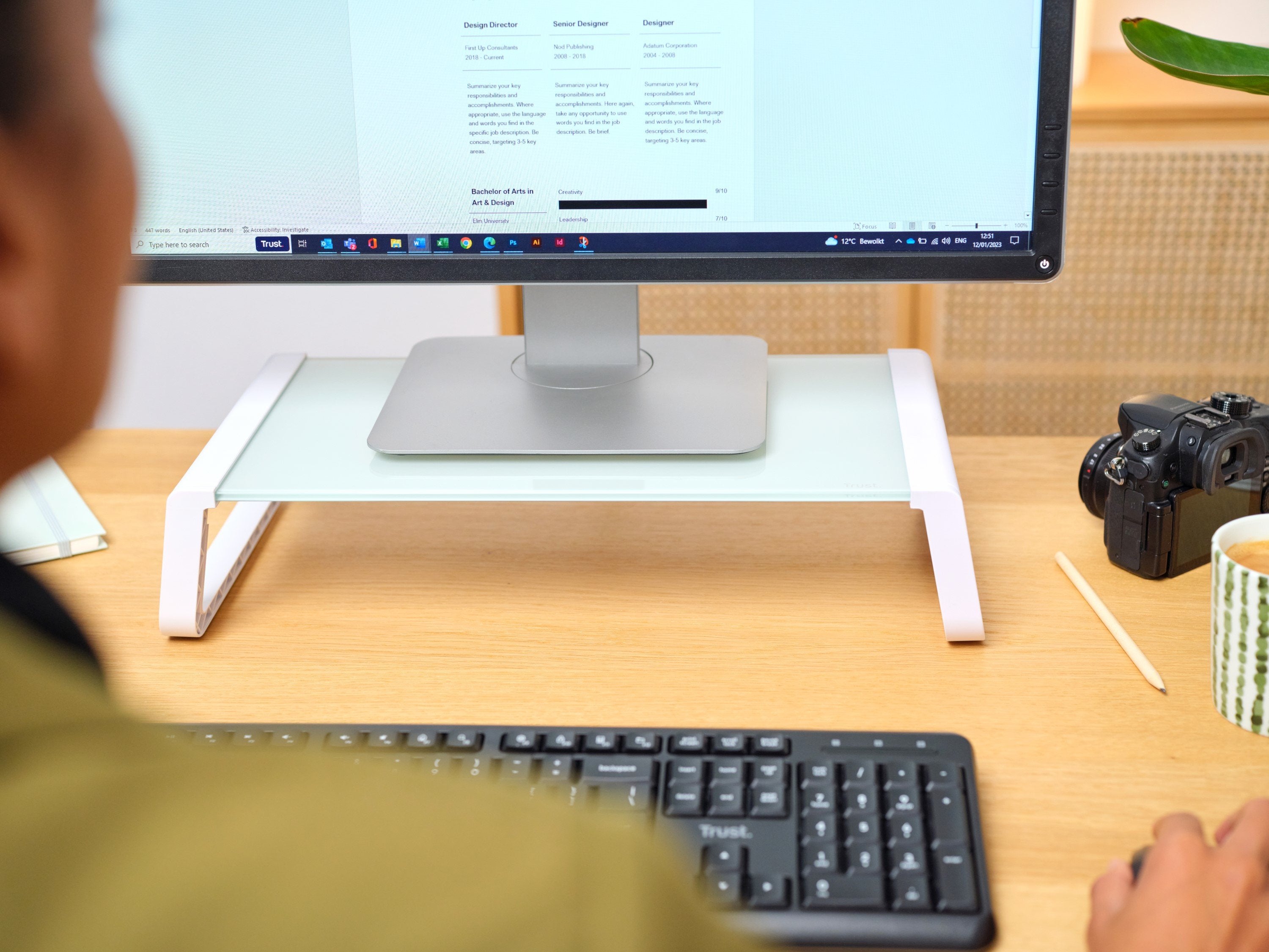 Soporte Para Monitor Trust Monta