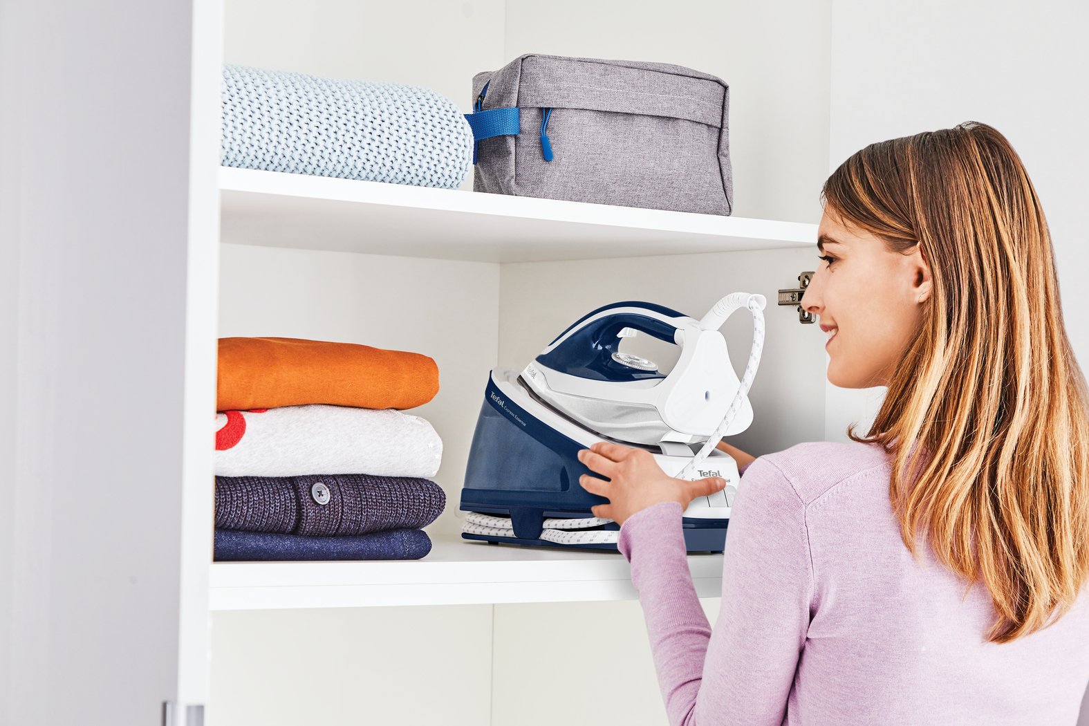 Centro De Planchado - Tefal Sv6116e0, 2200 W, 270 G/Min, 5,3 Bar, Acero Inoxidable, Blanco